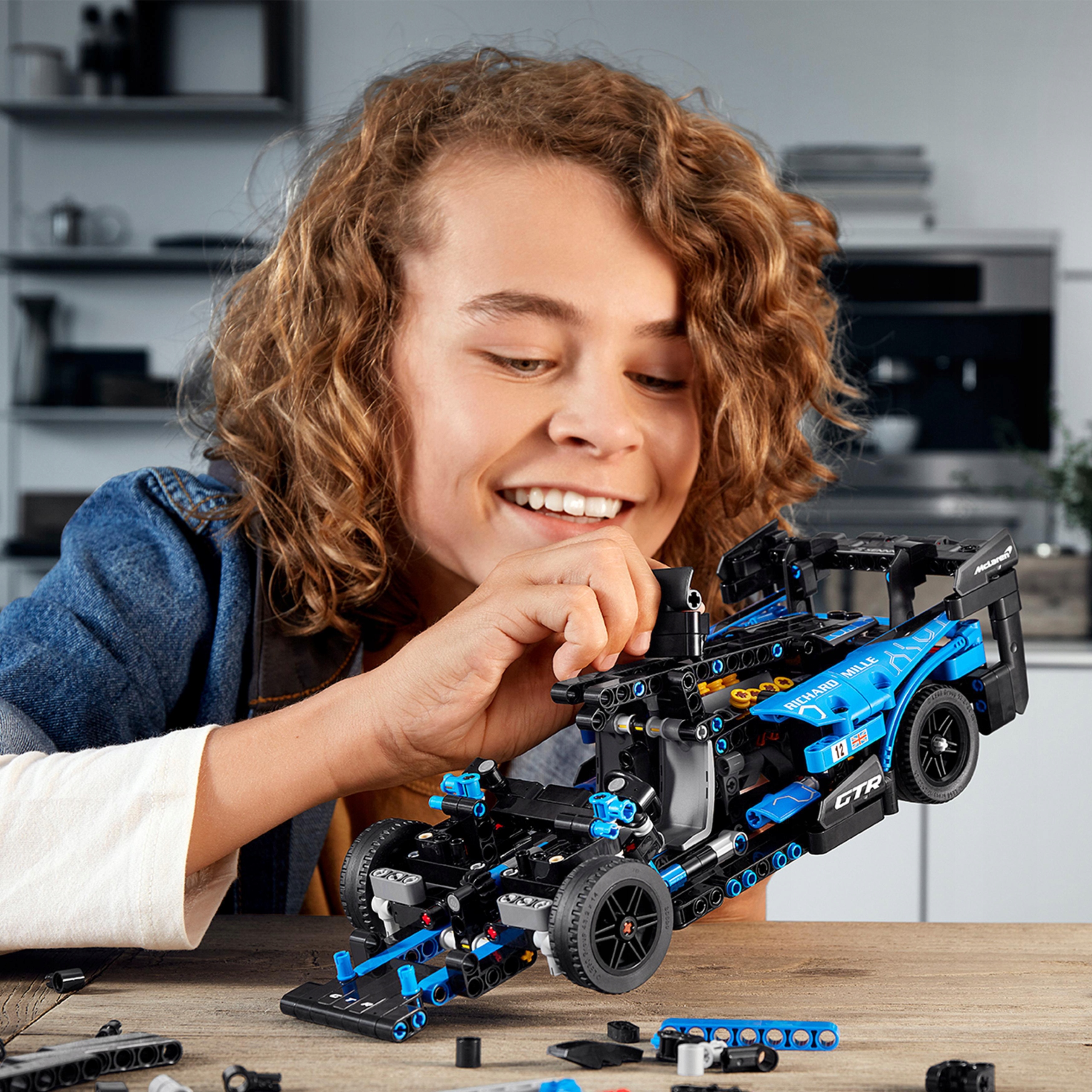 LEGO Technic McLaren Senna GTR 42123 + PREZENT Płeć chłopcy dziewczynki