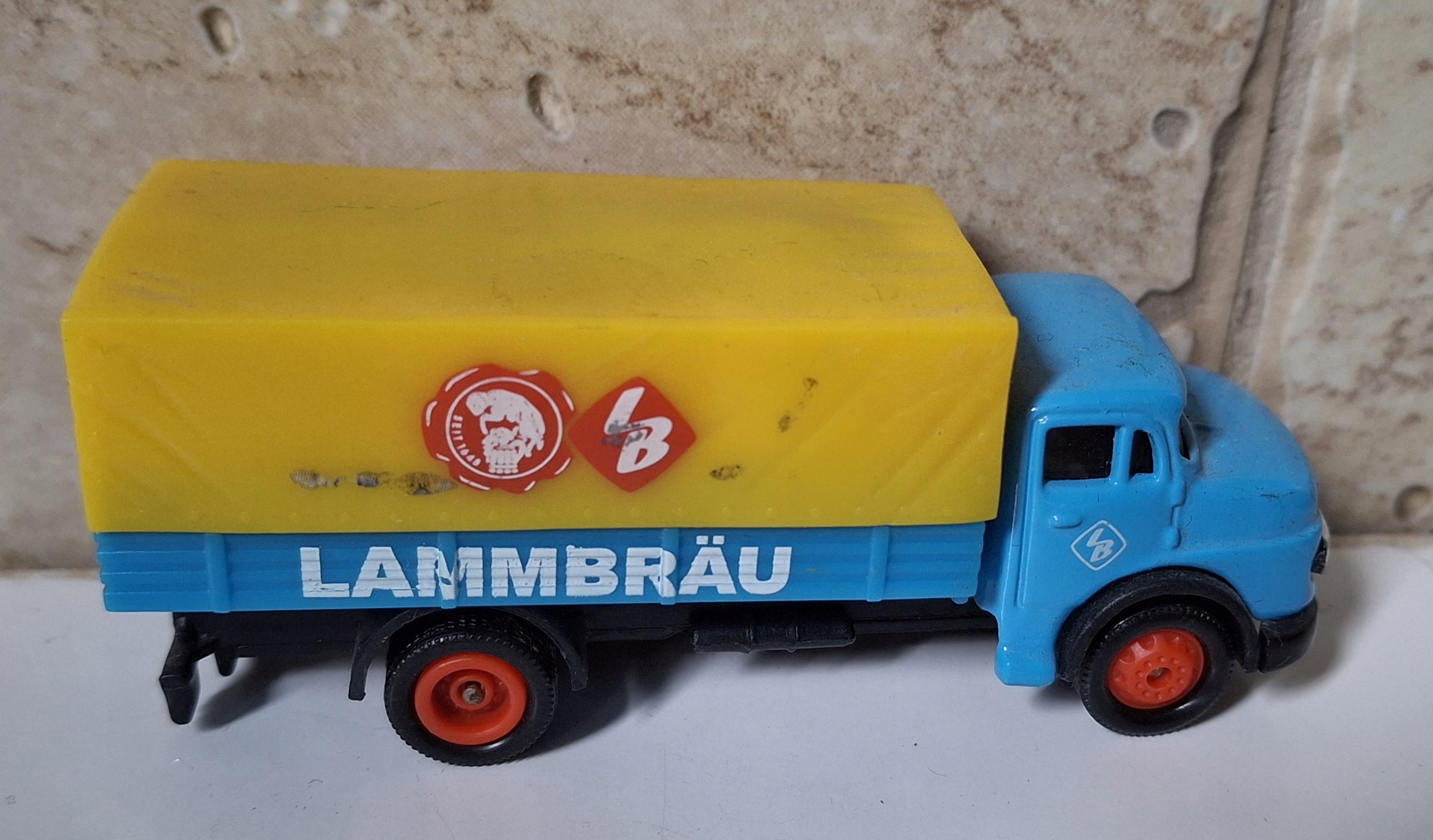 LAMMBRAU - CIĘŻARÓWKA REKLAMOWA