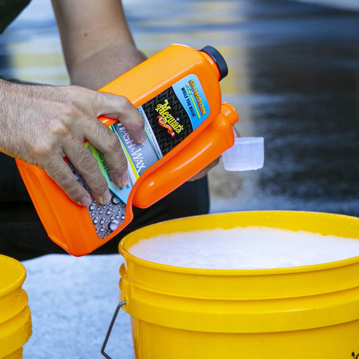 Meguiar's Hybrid Ceramic Wash and Wax 1,41L 0,236ML Szampon Ceramiczny Pojemność opakowania 1636 ml