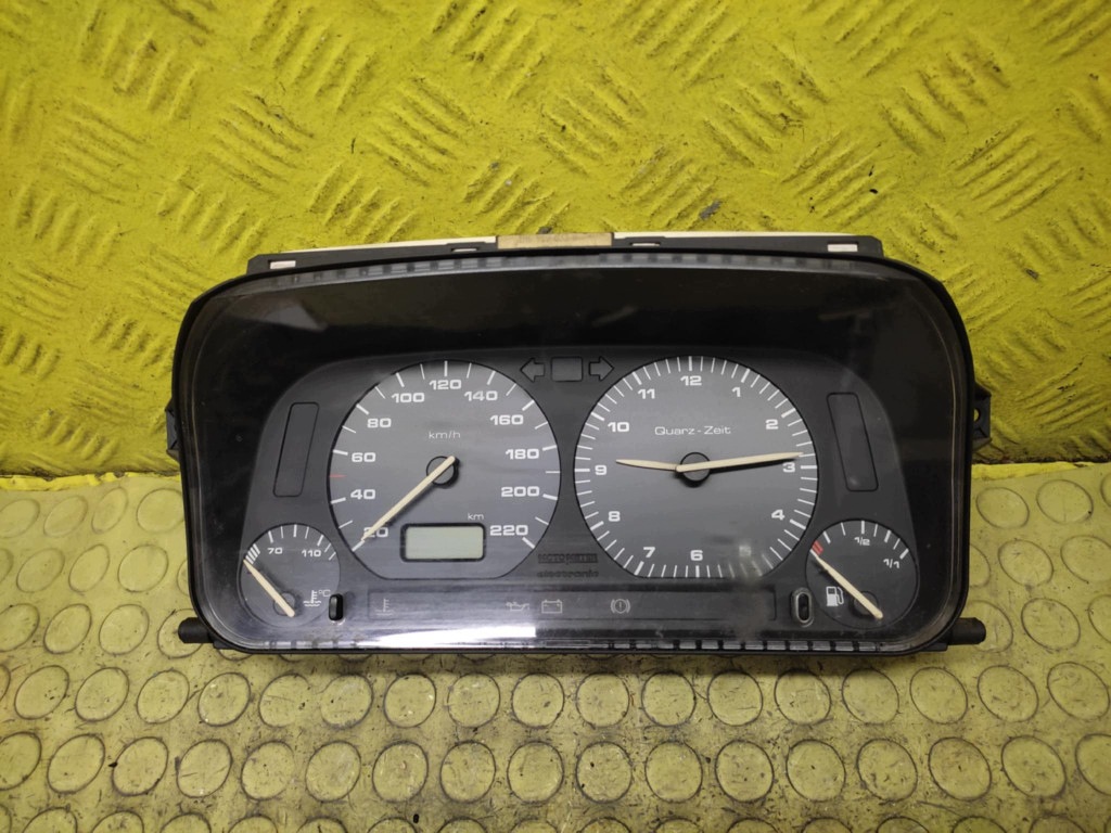 VW GOLF III compte tours 1H6919033B