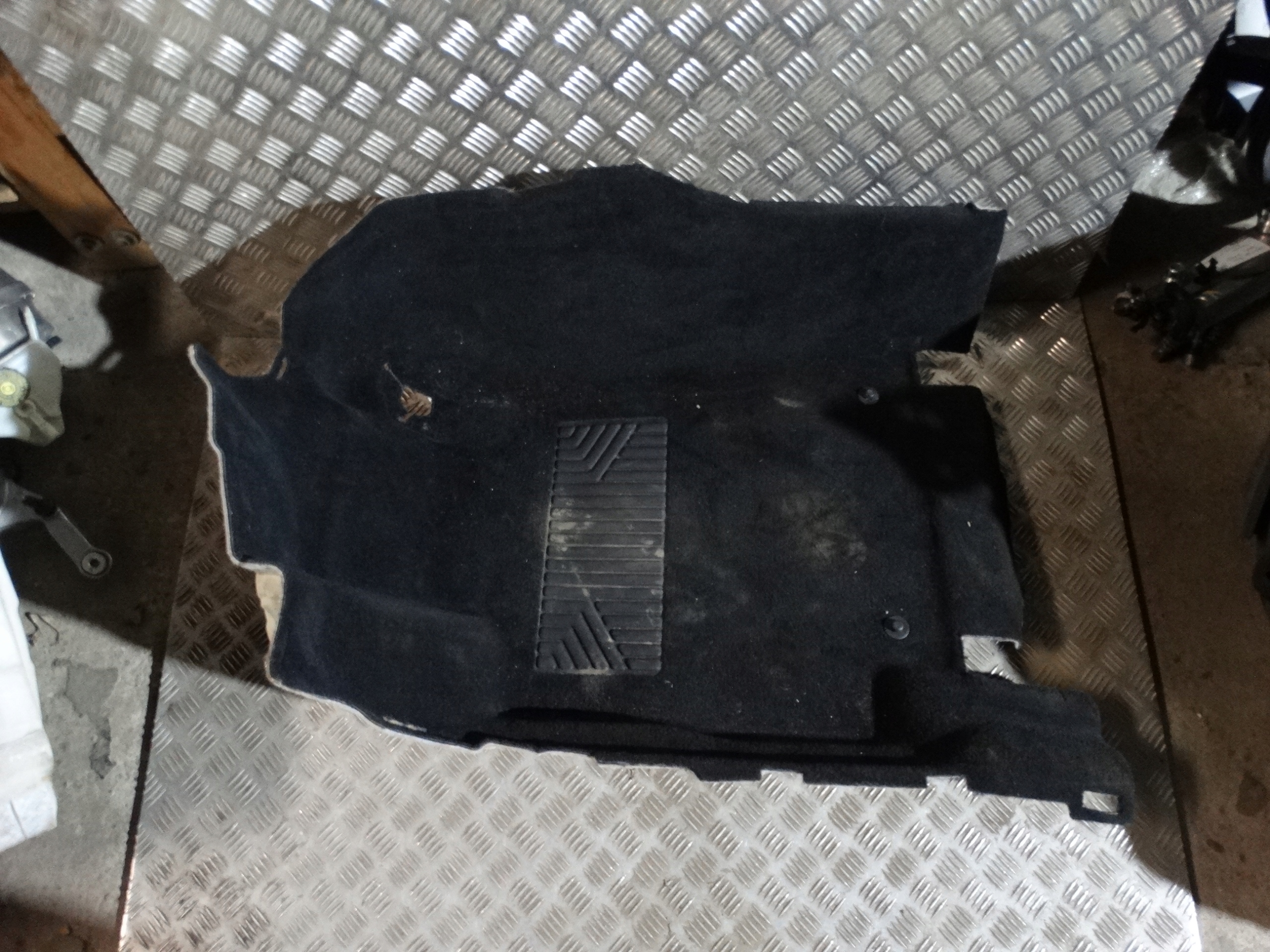 carpet front left MERCEDES W213 W257 W290 1