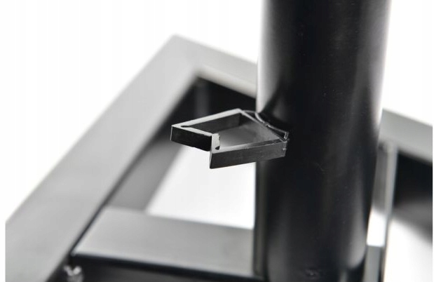 STATYW POD MONITOR ODSŁUCH 1 SZT. Z 5-PUNKTOWĄ REGULACJĄ WYSOKOŚCI 40kg Maksymalne obciążenie 40 kg