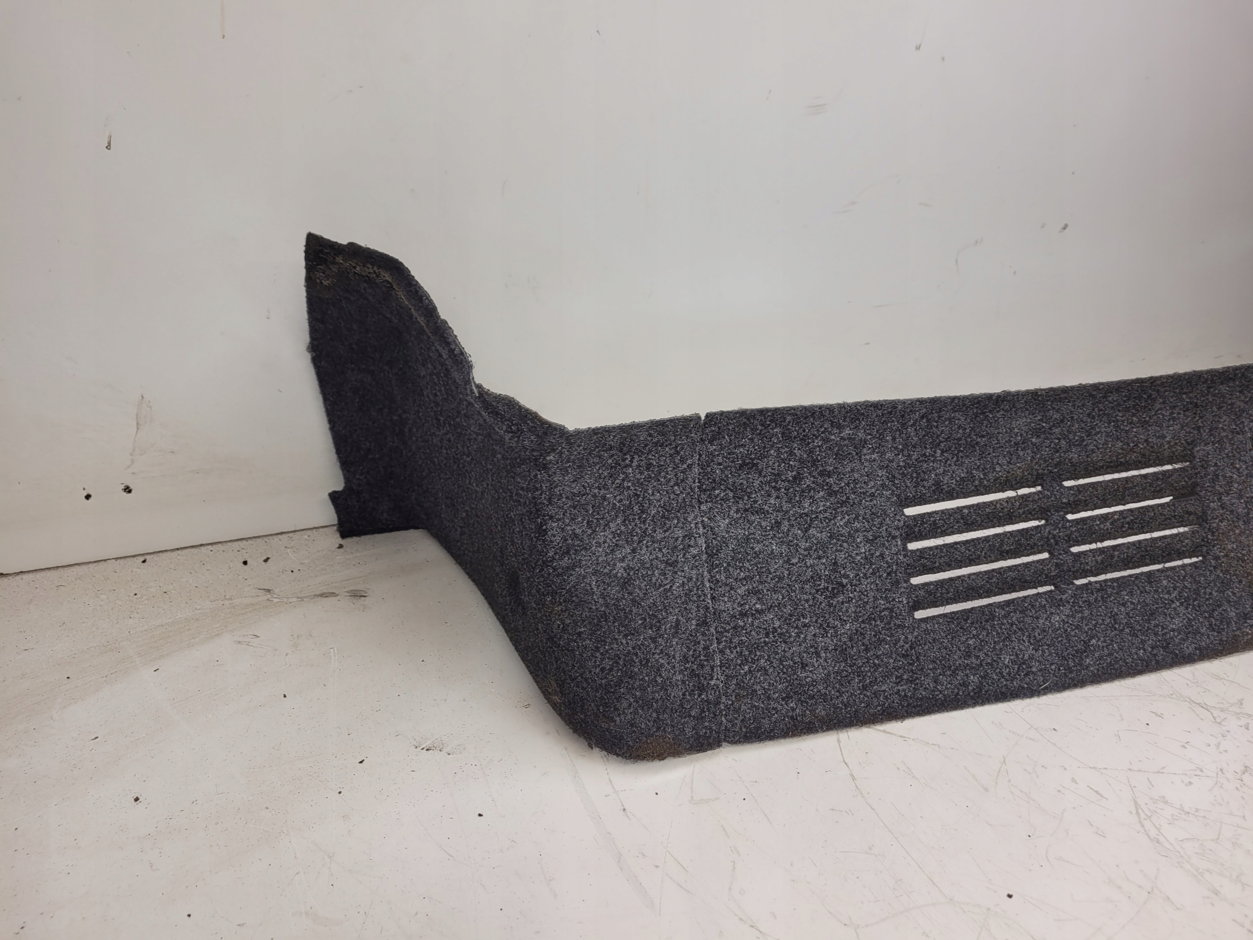 Облицовка багажника AUDI A3 CABRIO 8P7863371F