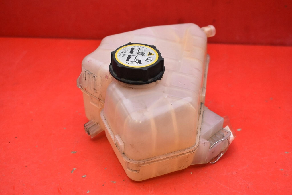 ekspanziona posuda 8V21-8K218-B FORD B-MAX 1.5 TDCI 75 KM 12-18
