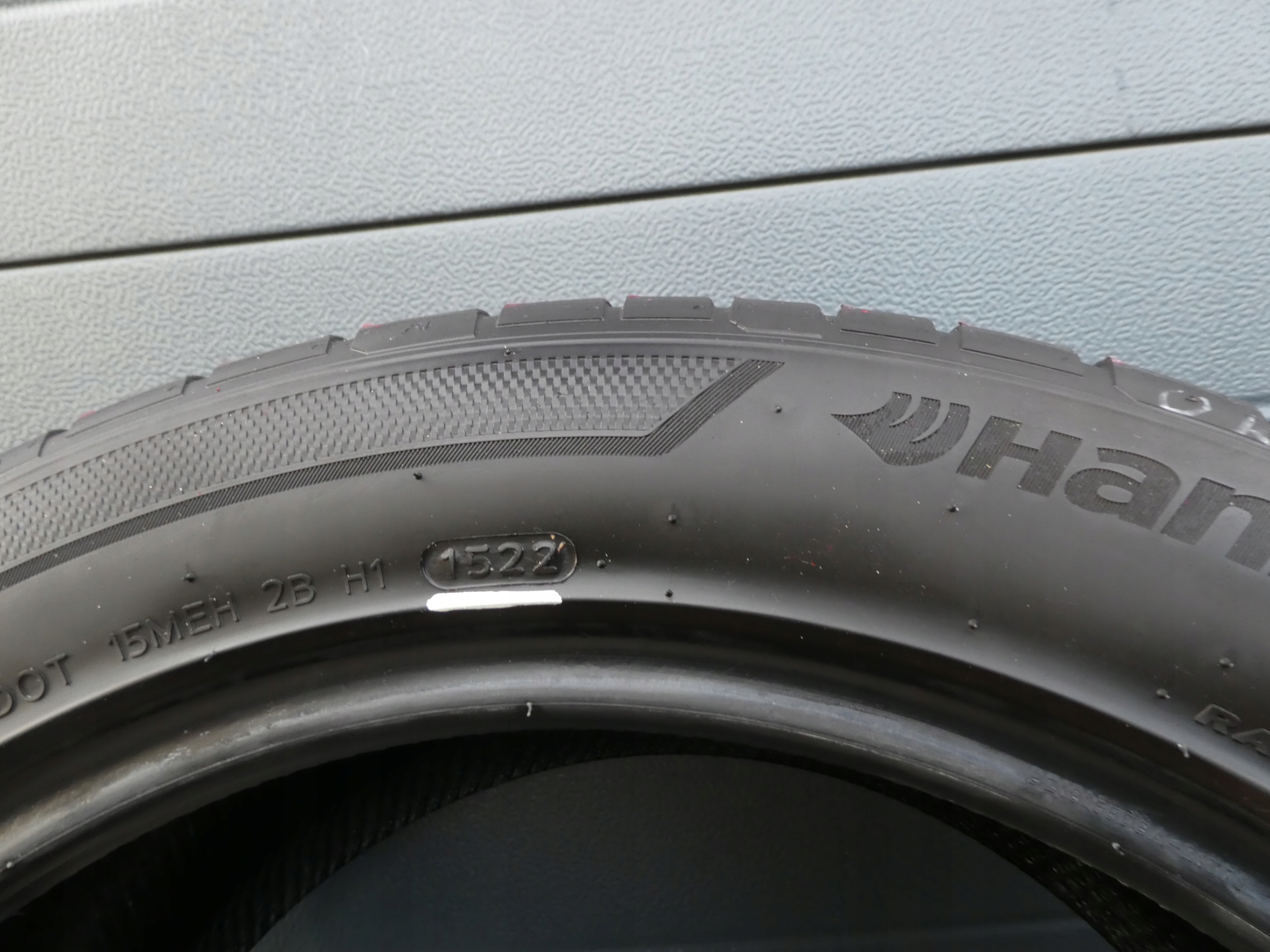 2X pneumatici, gomme Hankook 255/45/18 2022R