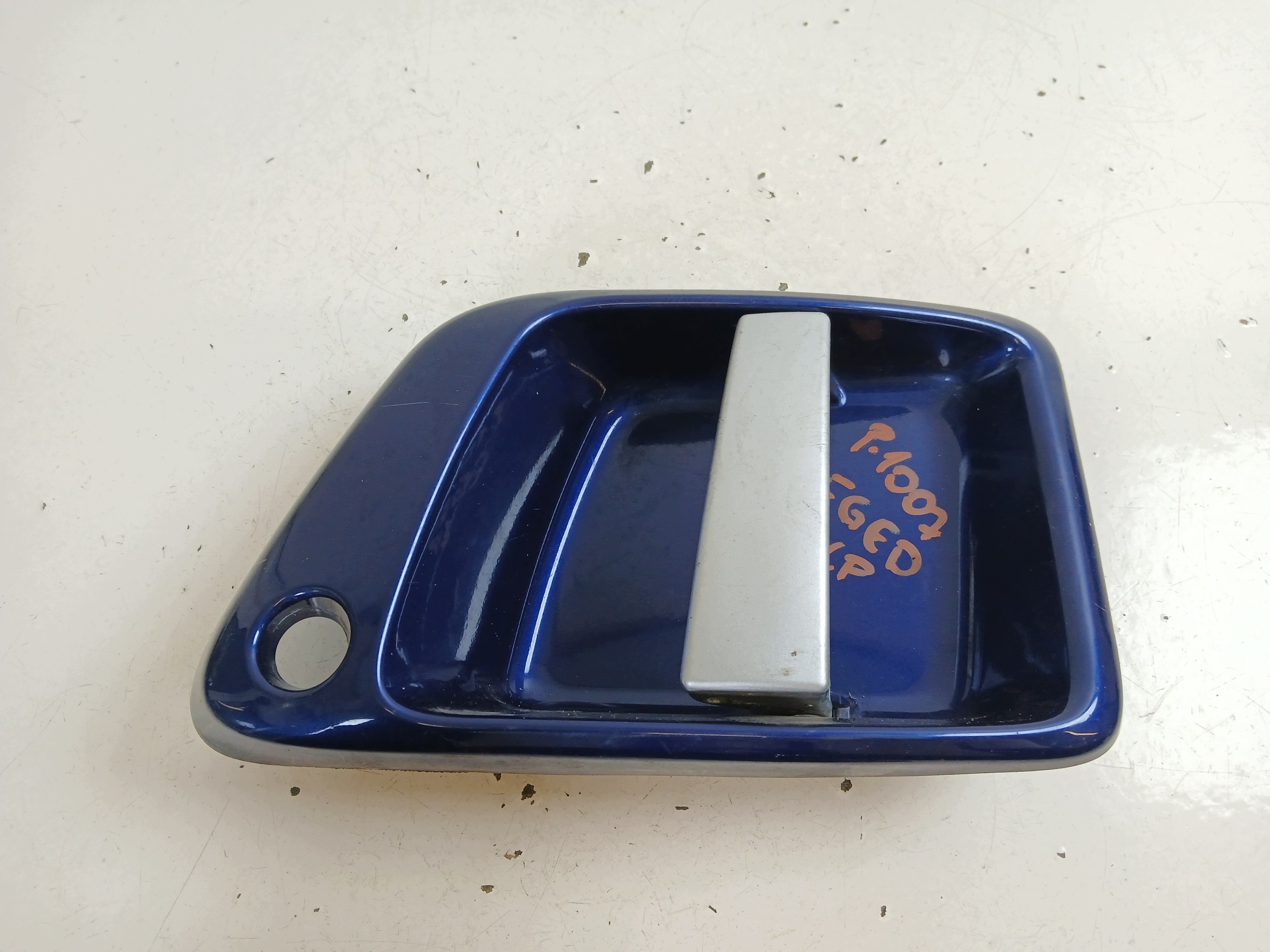 PEUGEOT 1007 handle ZEWNETRRZNA left front EGED