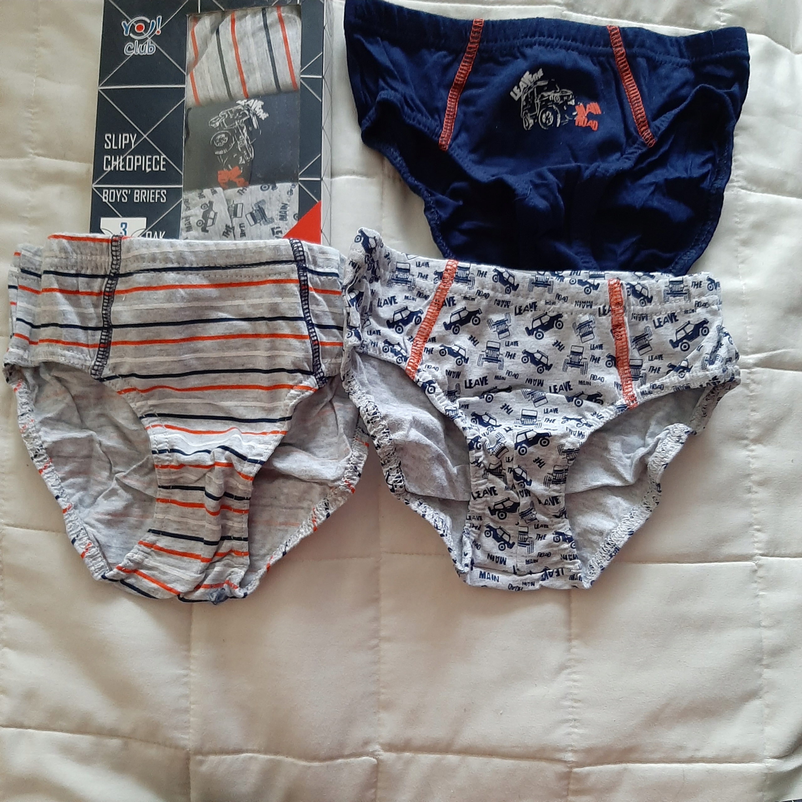 

slipy majtki 3-pak Yo 122/128 100% bawełna