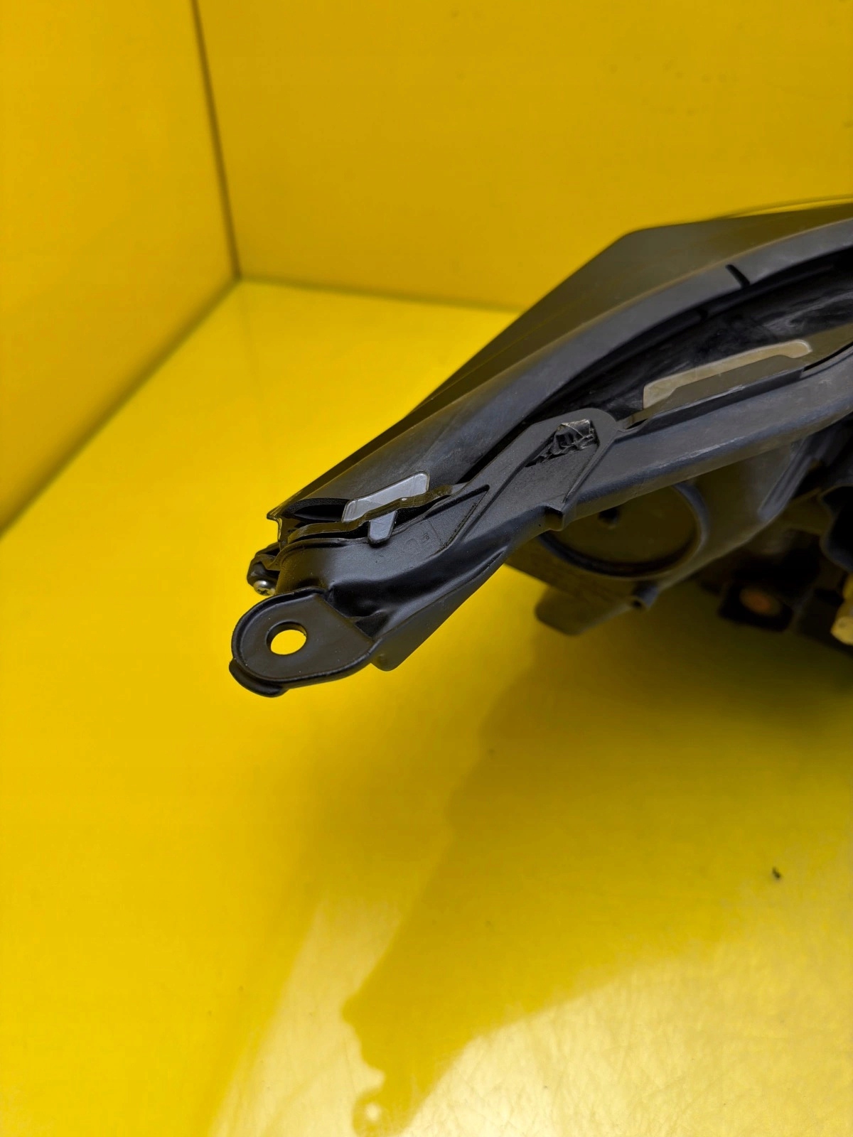 light left front Toyota BZ4X Full Led 2022