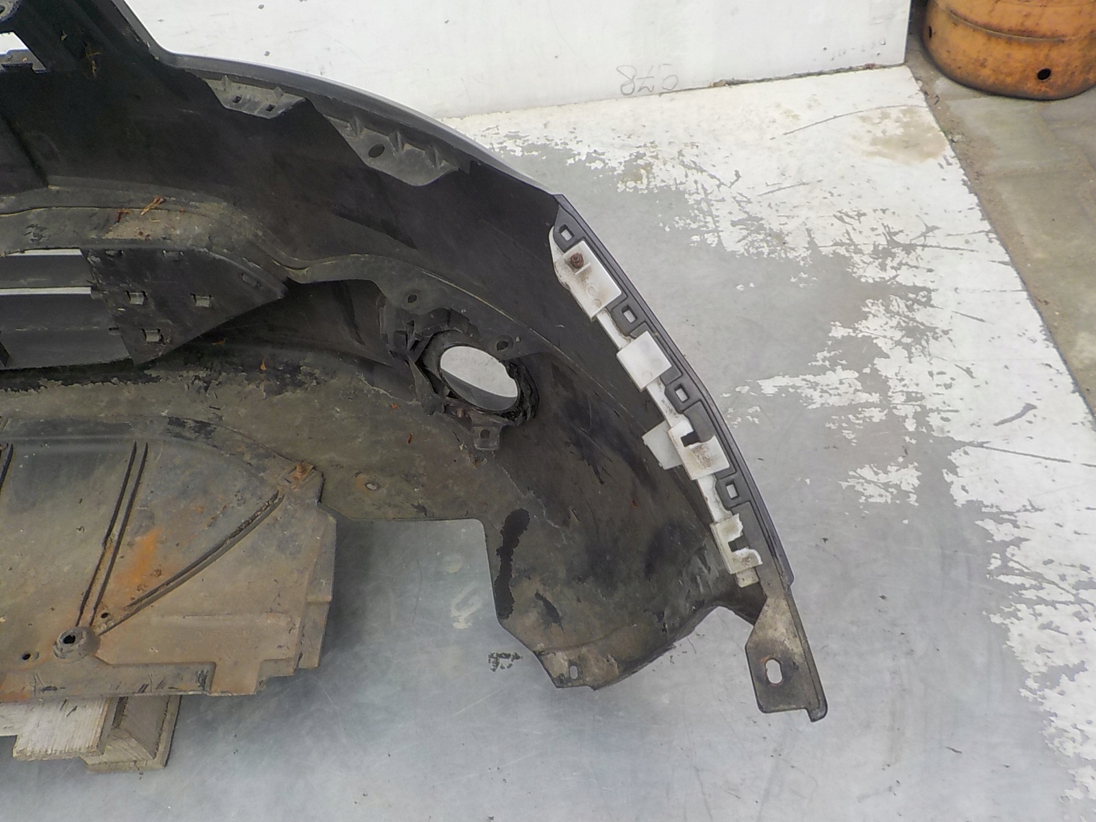 84 NISSAN QASHQAI J10 LIFT bumper front front
