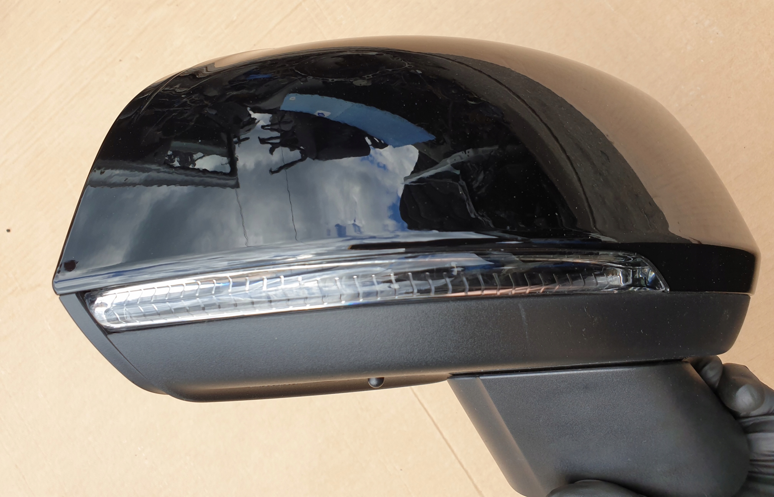 mirror right VOLVO XC40 XC-40 OE UK complete