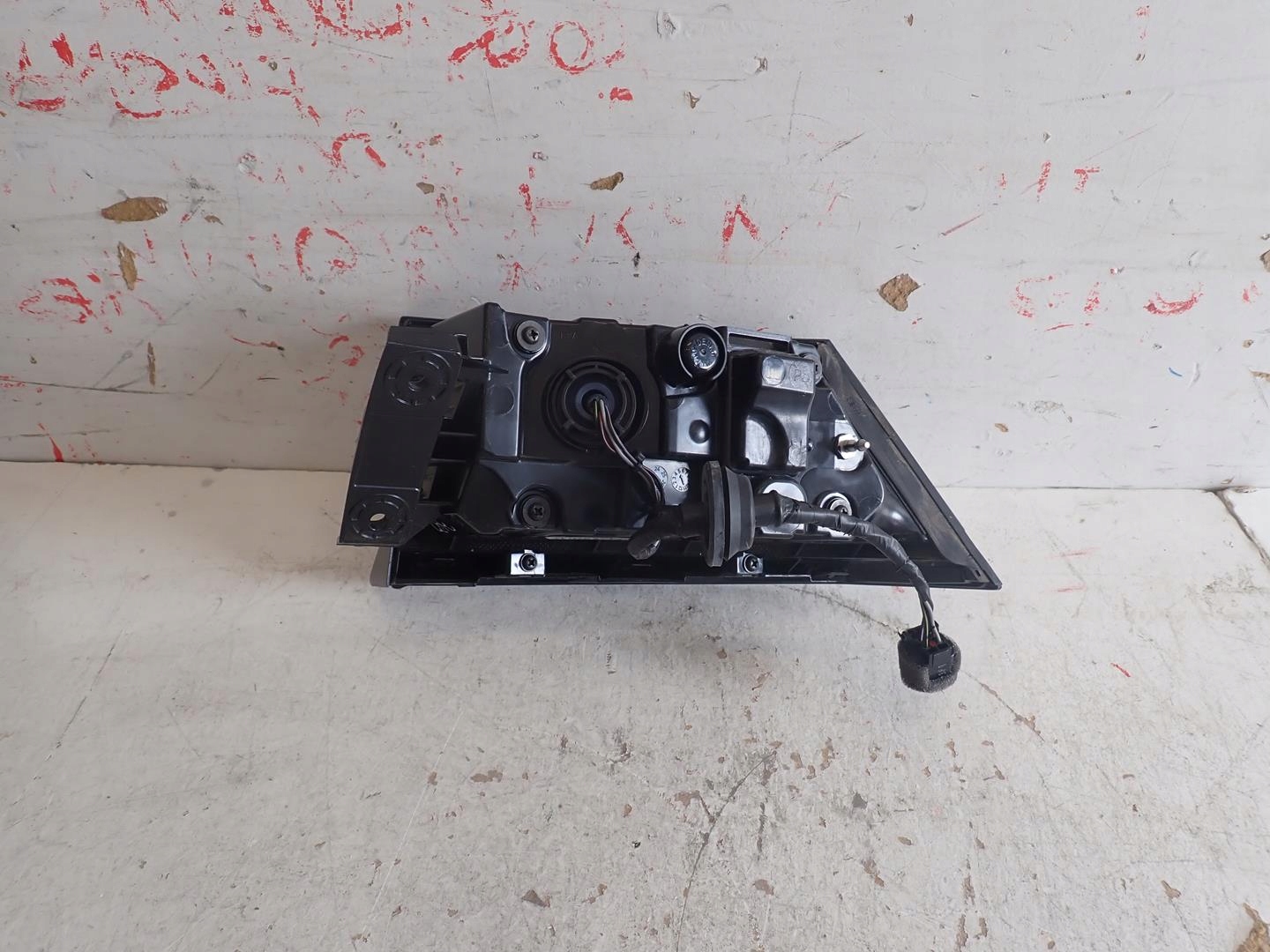 light rear part rear left HYUNDAI IONIQ 5 2021- 92401-GI