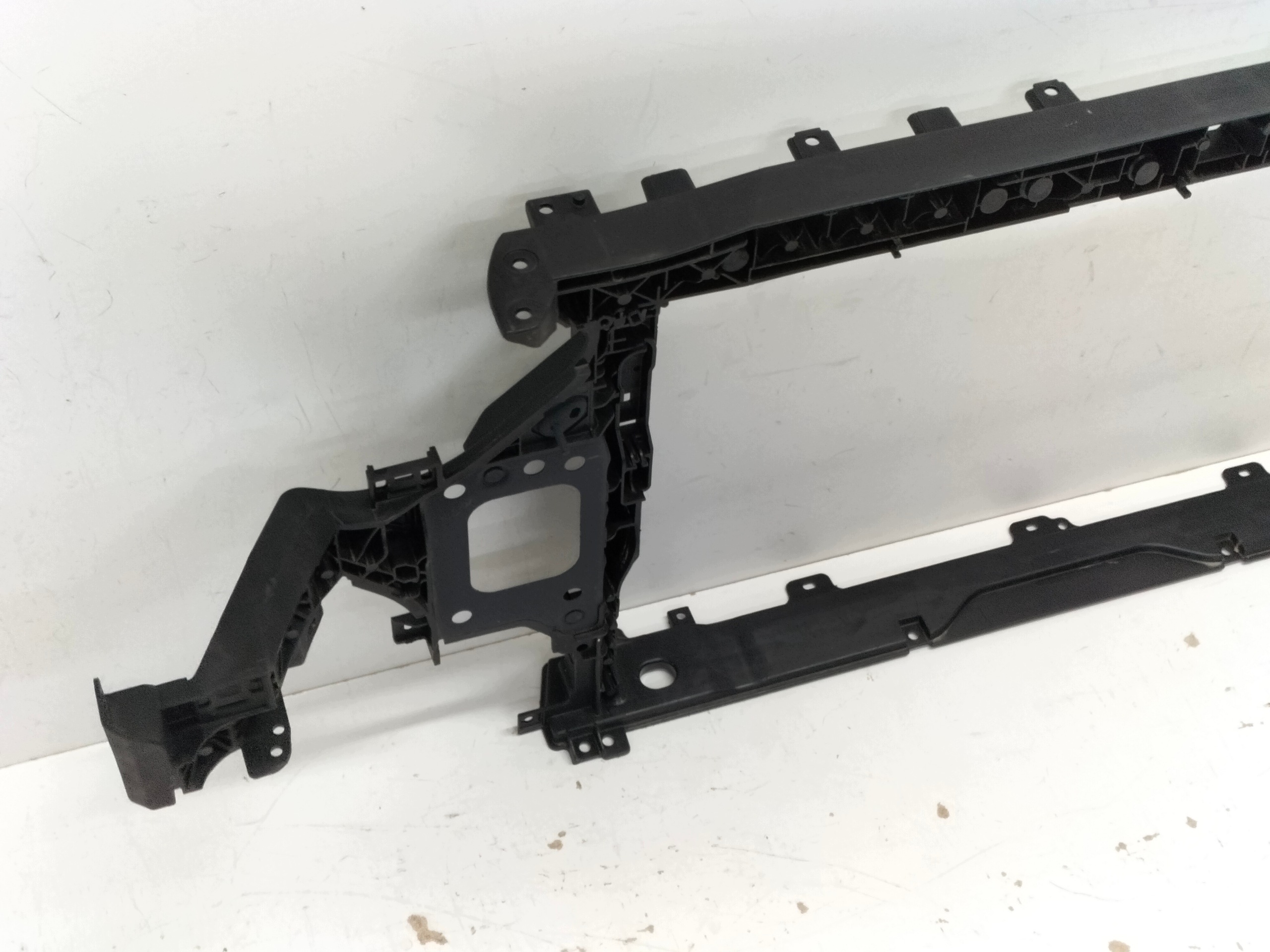 support panel for radiators pillar iron front KIA CEED III 18 niezakuty patrz numer