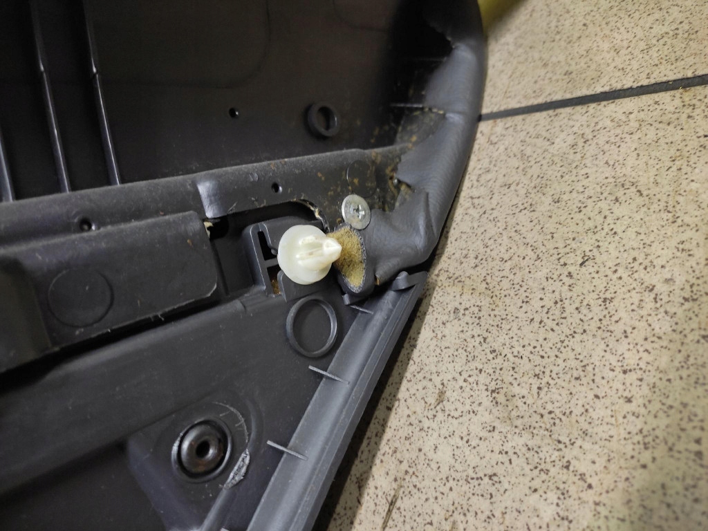 CHEVROLET EPICA II upholstery door left rear part