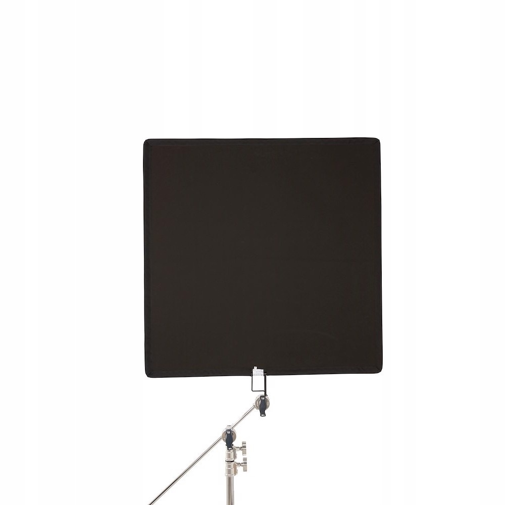 Černá vlajka Avenger Cutter s rámem 102 x 102 cm