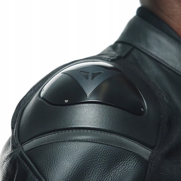 Kurtka motocyklowa Dainese Racing 4 czarna 54 Materiał skóra