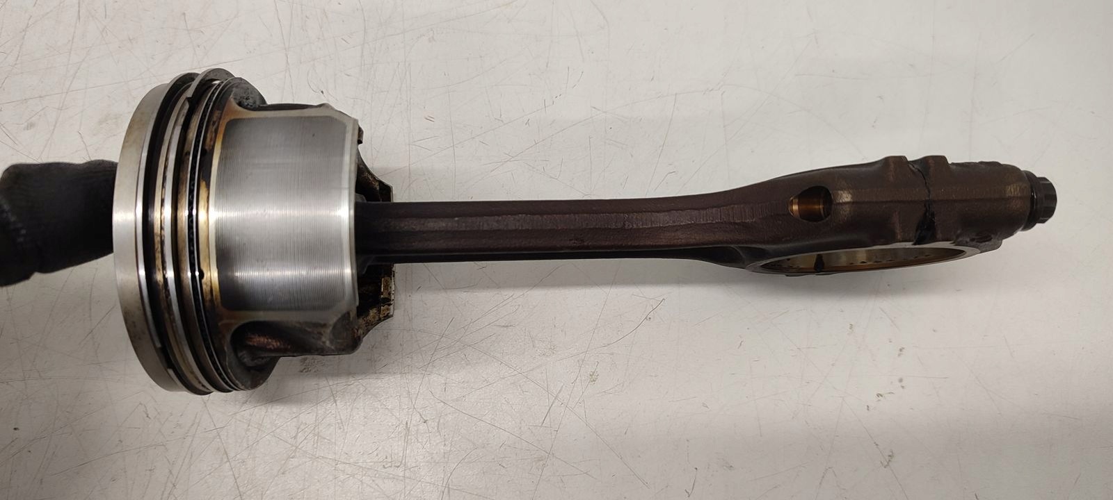 piston connecting rod Seat Leon II LIFT 1,4 TSI
