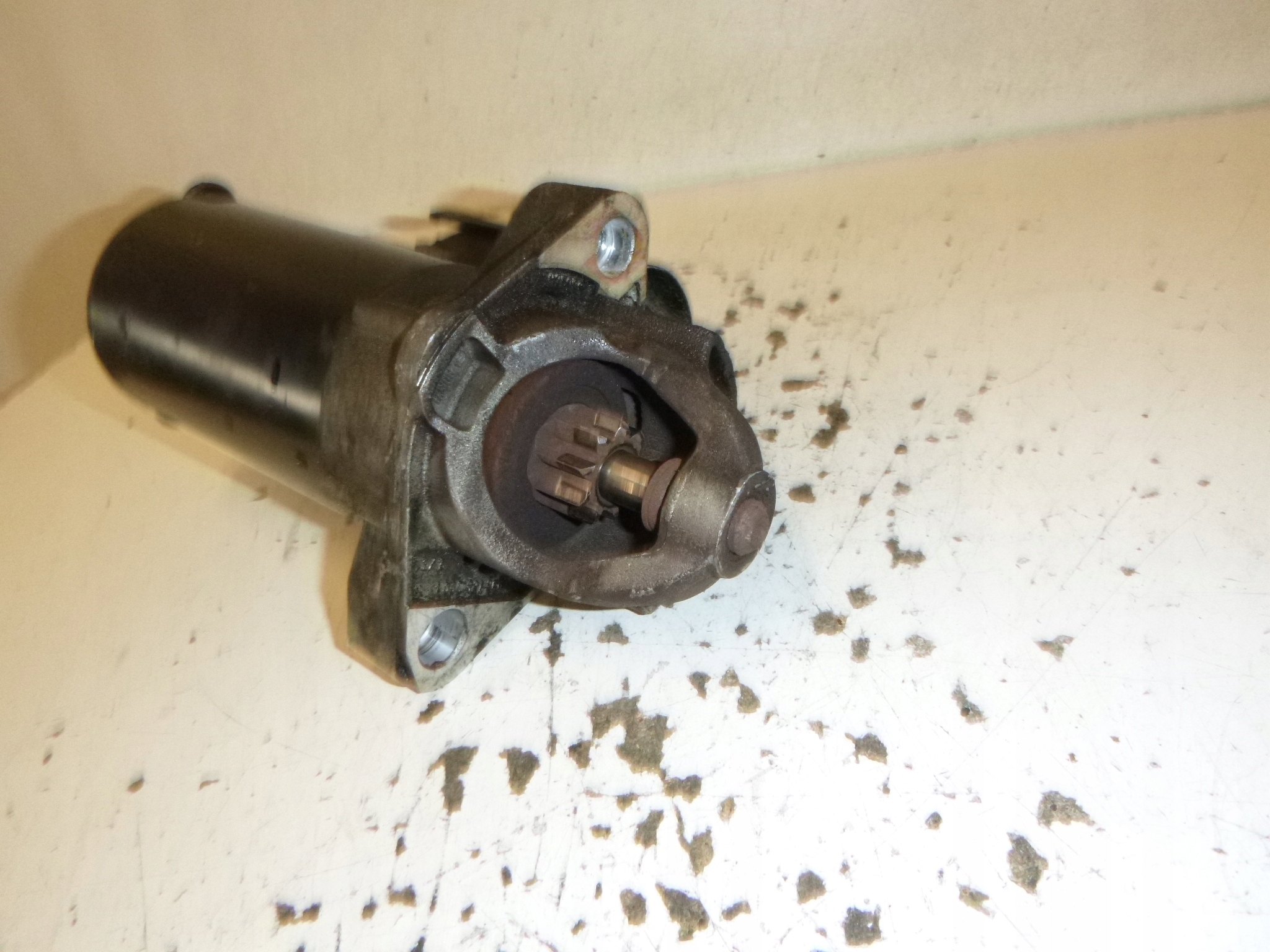 starter Audi 2.4 DES 2000r. 0001108171