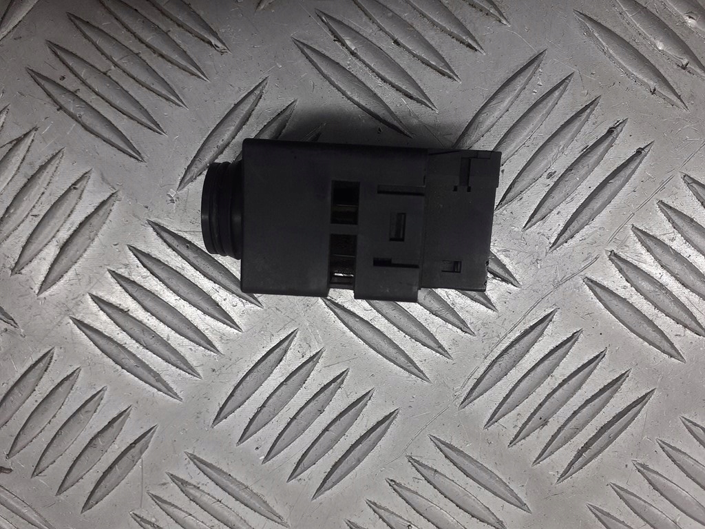 CZUJNIK TEMPERATURY WEWNĘTRZNEJ CITROEN C5 II 1.8 9647527180 Producent części Citroen OE