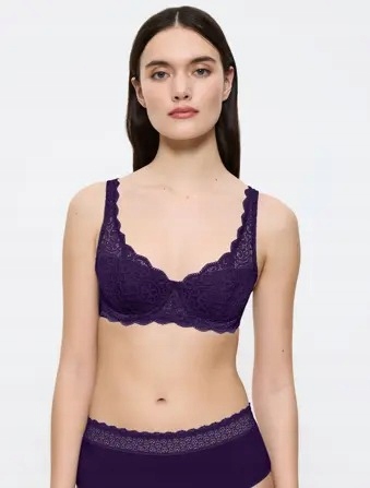 Triumph Dámská Podprsenka Fialová S Krajkou Vyztužená 75C 6FA