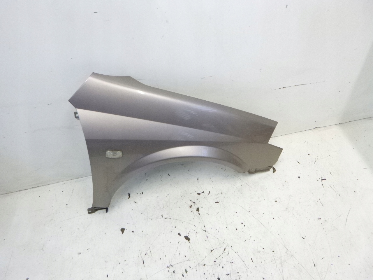 PARAFANGO DESTRA NISSAN PRIMERA P12 C30 2007R.