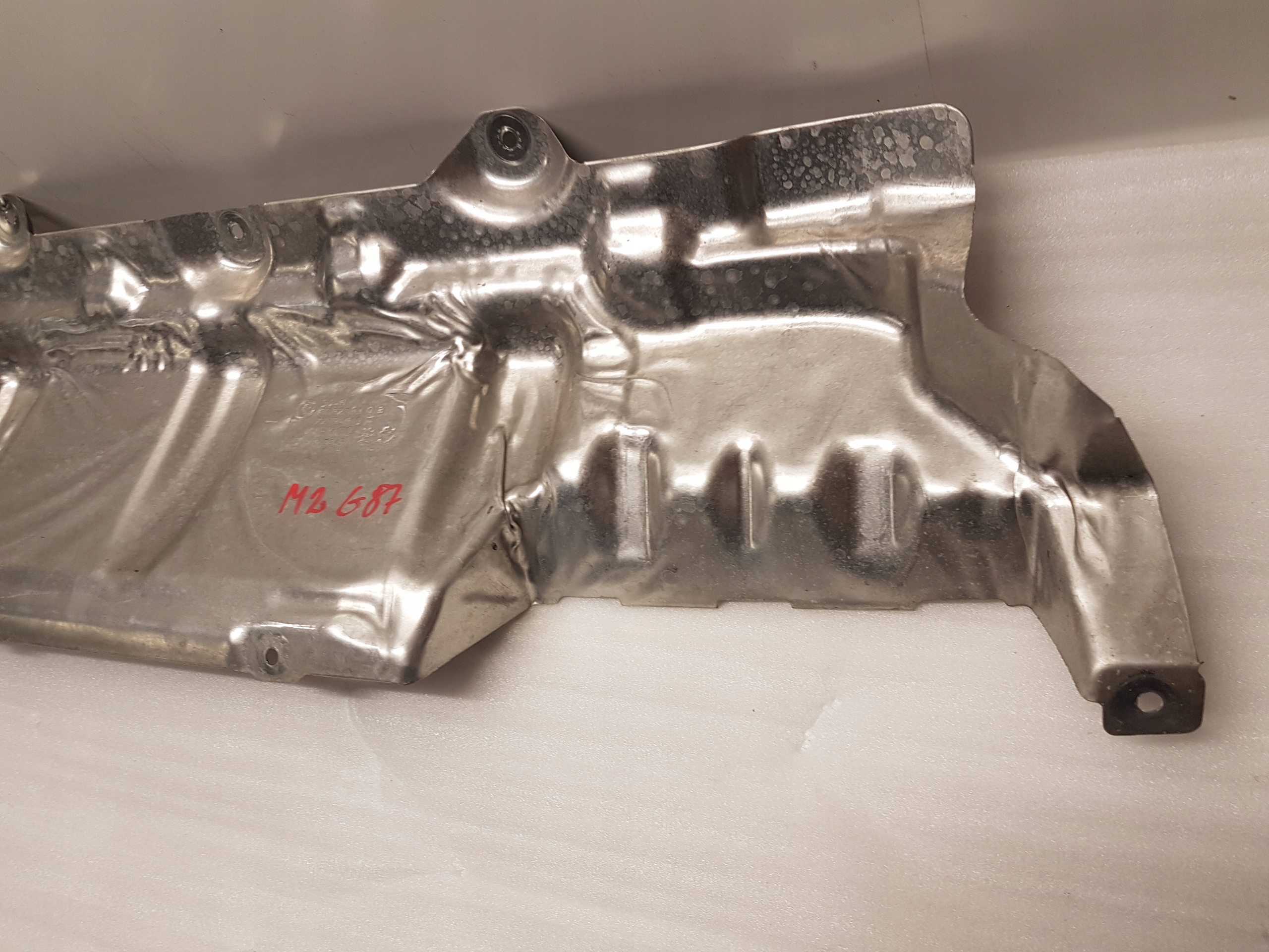 Blende Abdeckung TERMICZNA TLUMIKA BMW M2 G87 8082083