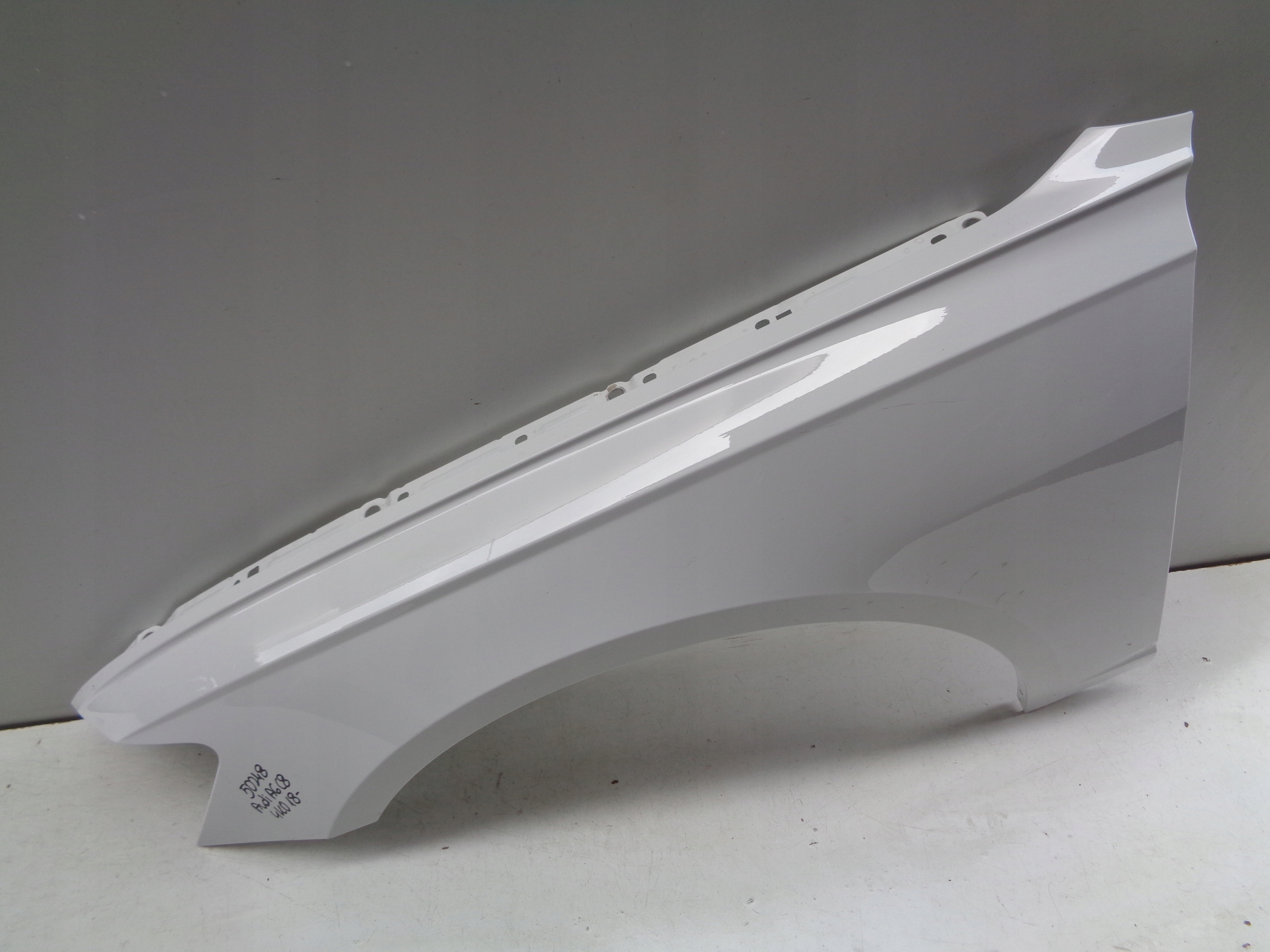 fender left front AUDI A6 C8 4K 4K0 18- NR 50248