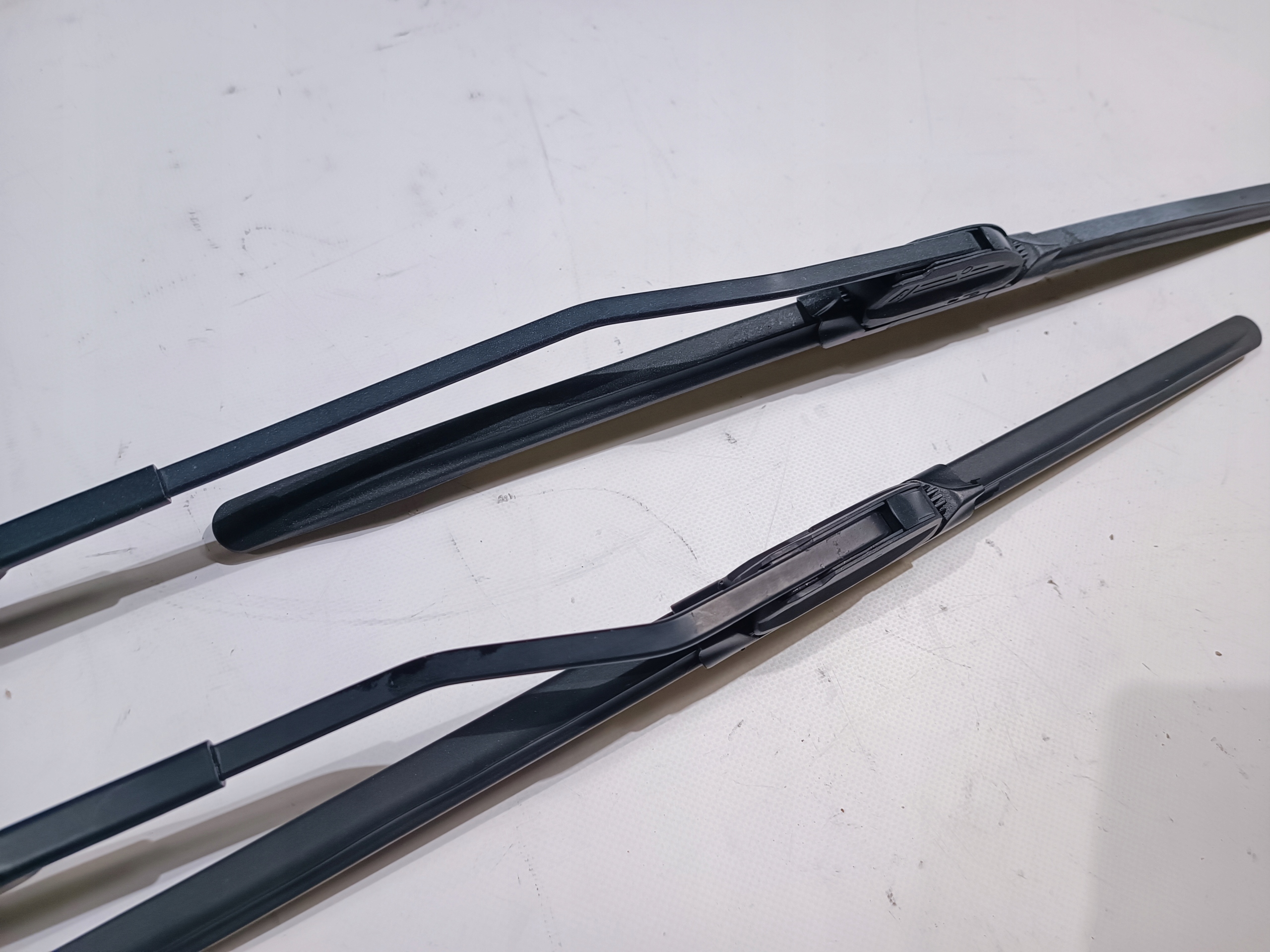 Braccio tergicristallo komplet Ford Flex