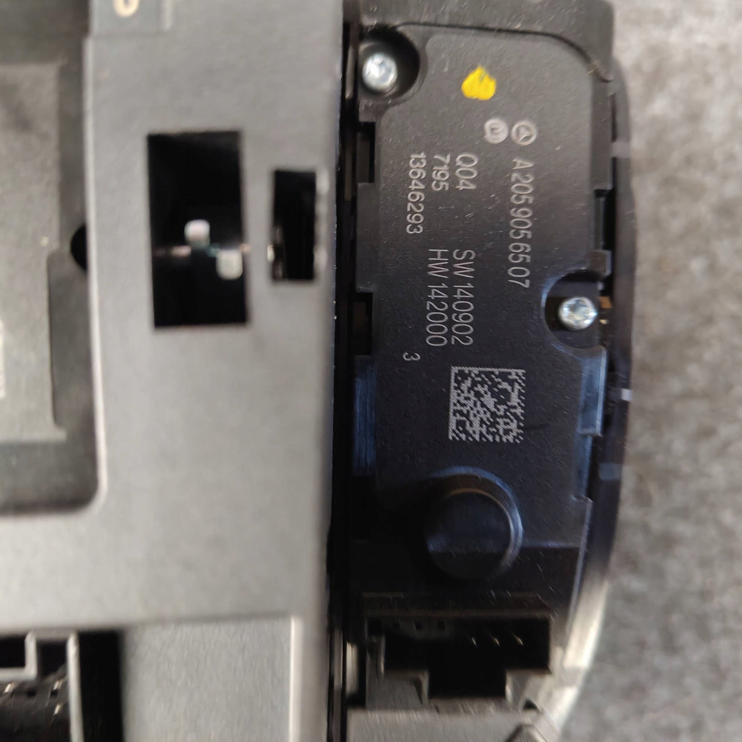 control panel multimediami Mercedes-Benz C W205 A2059004819
