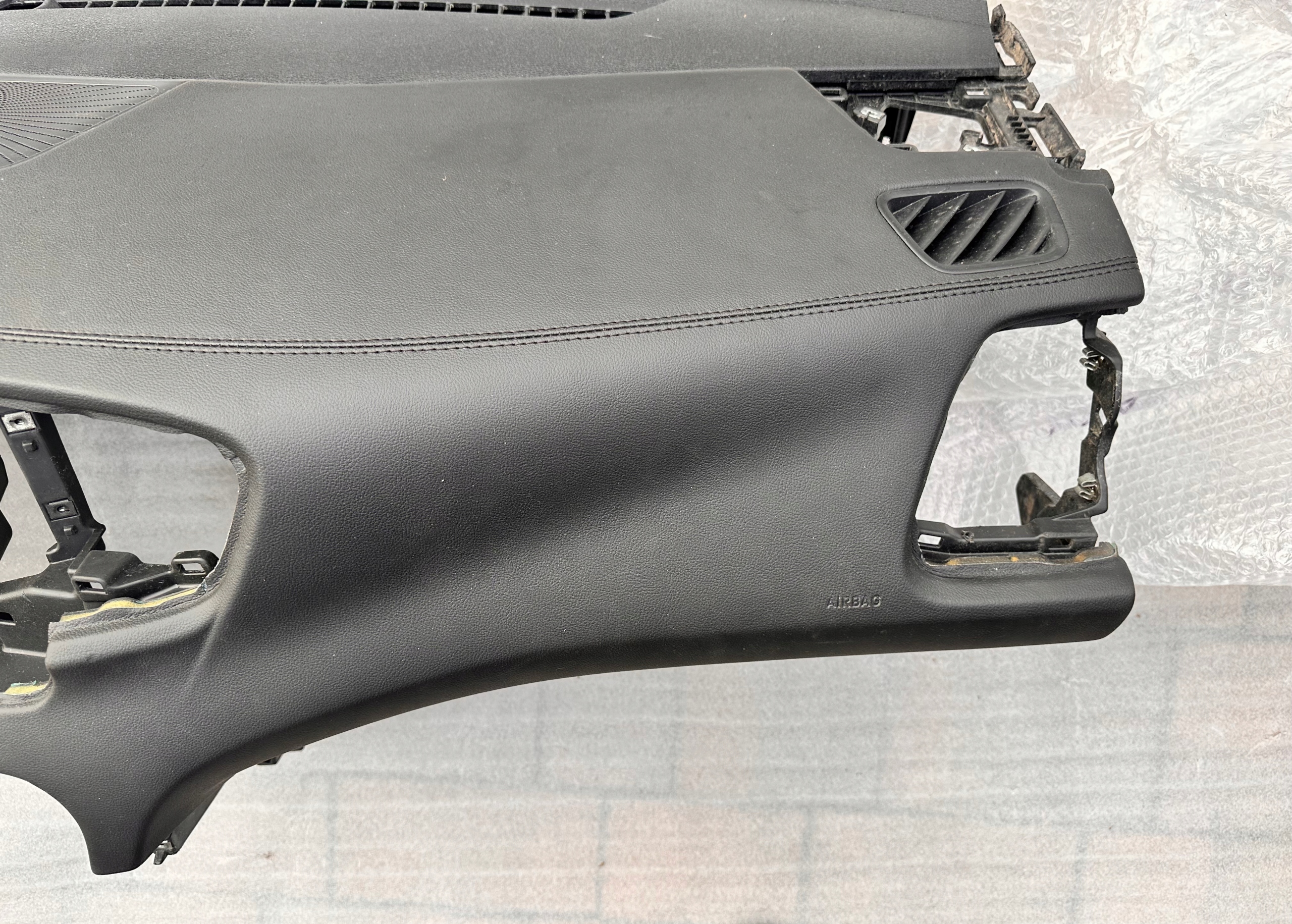 kia PROCEED III торпеда консоль Подушки безопасности ремни 22-