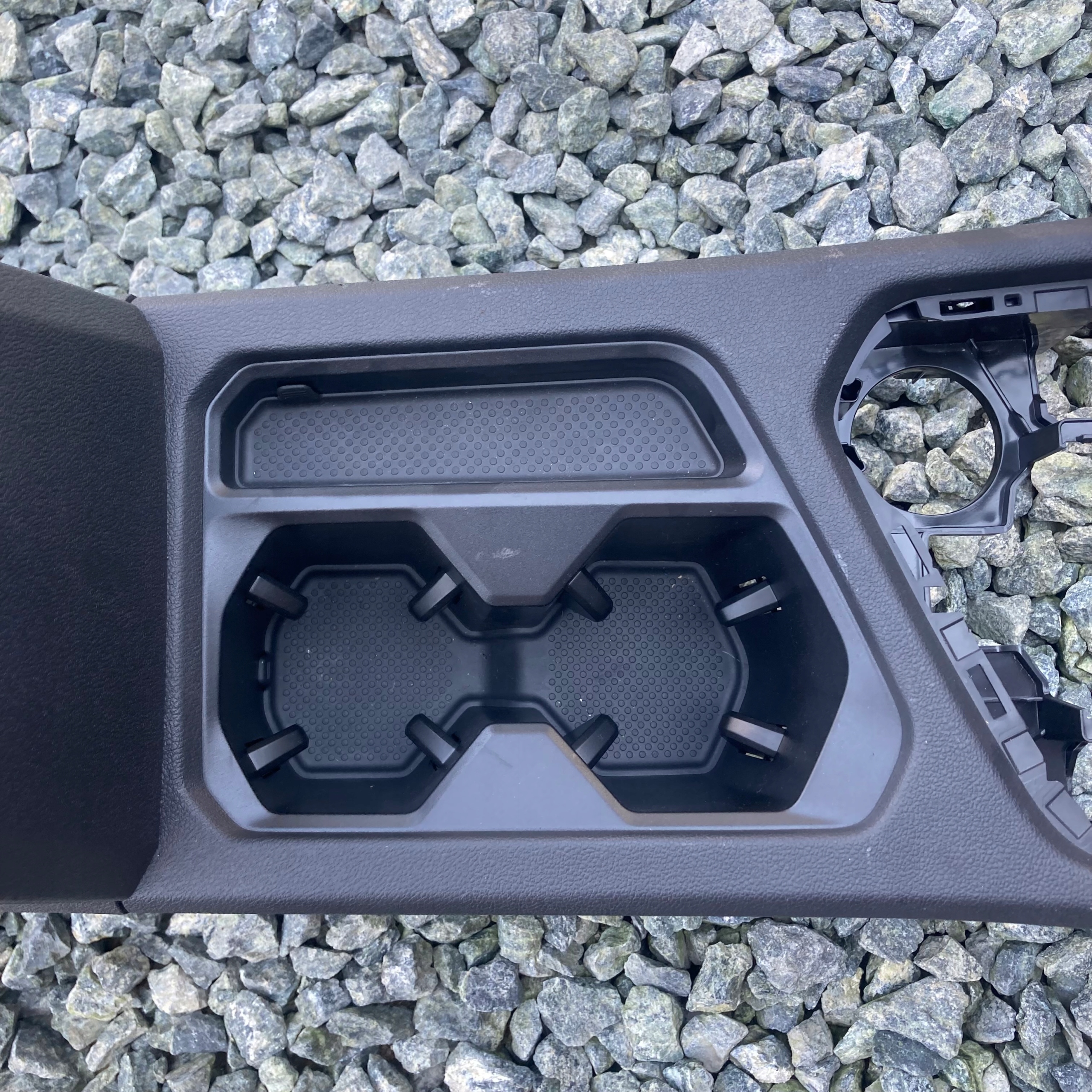 тунель середина volkswagen oe 5NB863241G