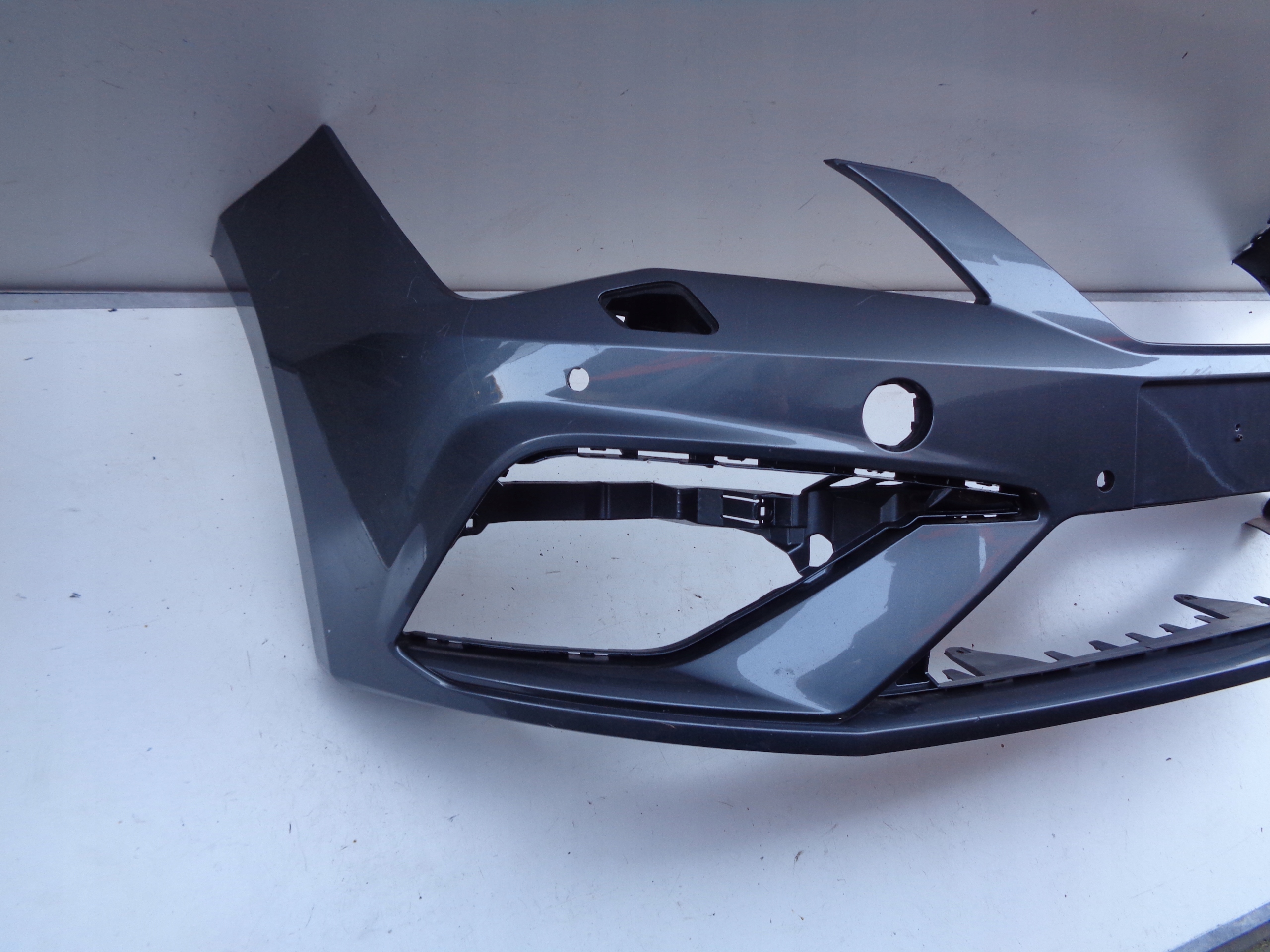 frontstoßstange SEAT LEON III 3 5F FR 17- LIFT NR 25123