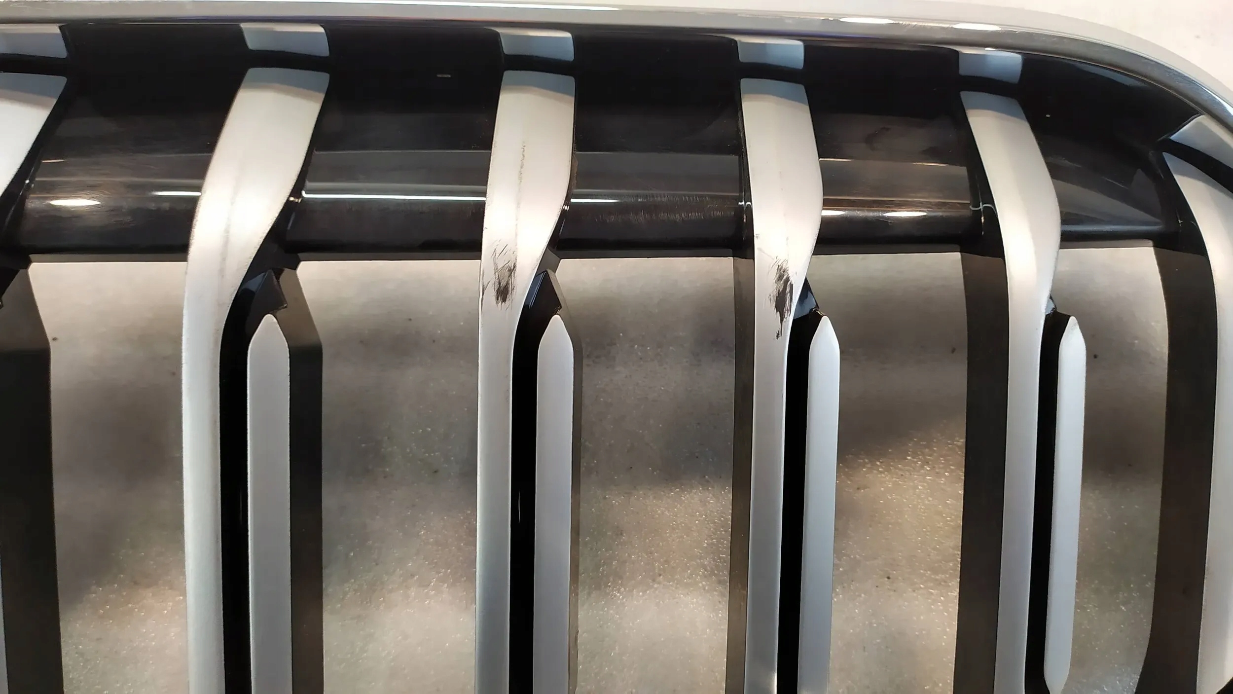 BMW 2 F44 Kühlergrill FRONTGRILL Kühlergitter 1372581 - Thumbnail 10
