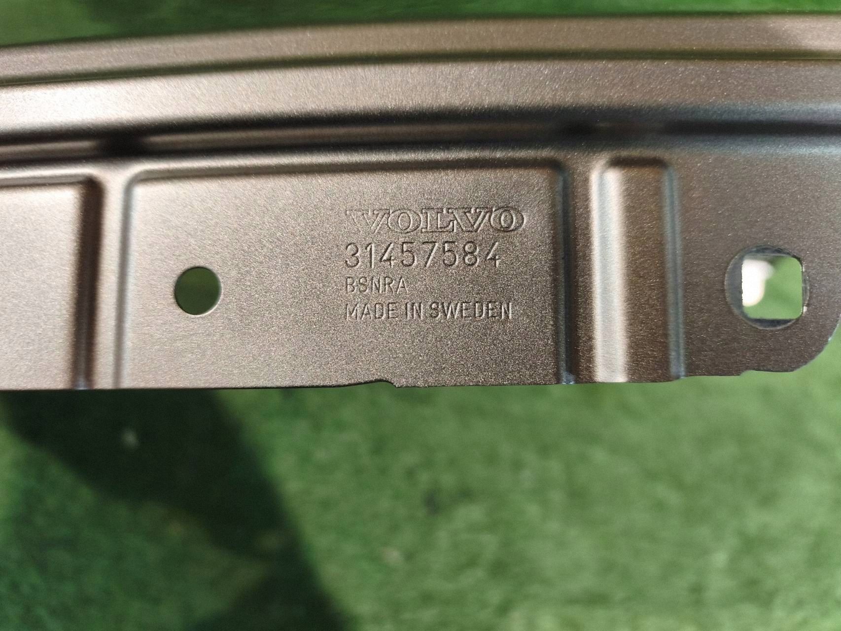 parafango anteriore destra VOLVO XC40 17- NR.810