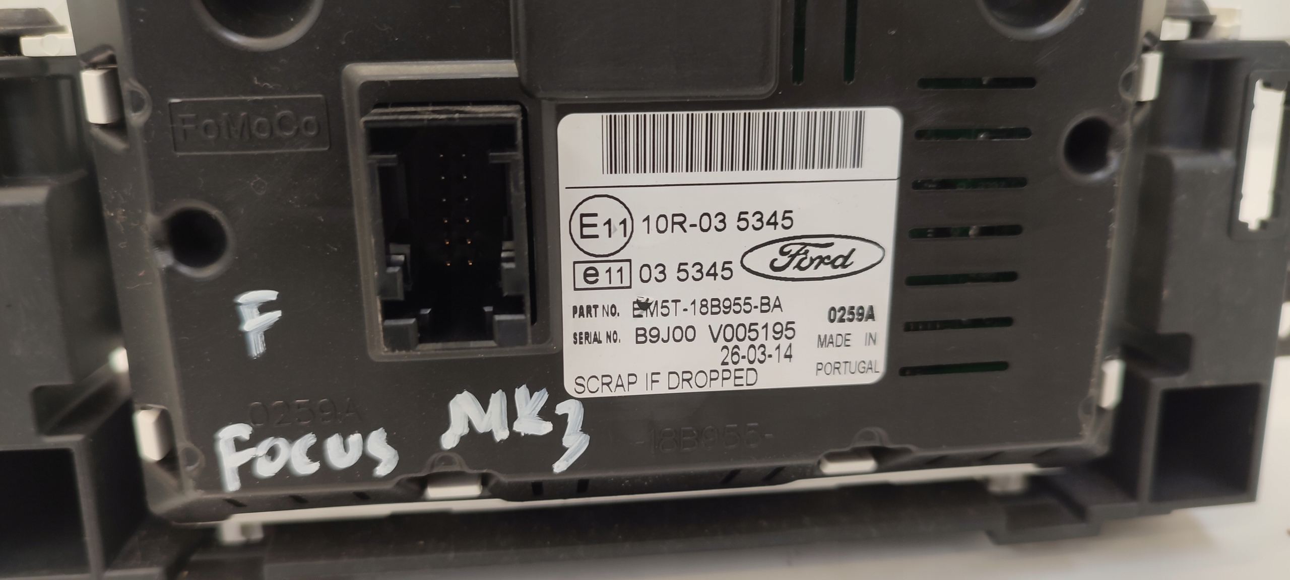 Radio EM5T18B955BA Ford Focus MK3 1,0 Ecoboost