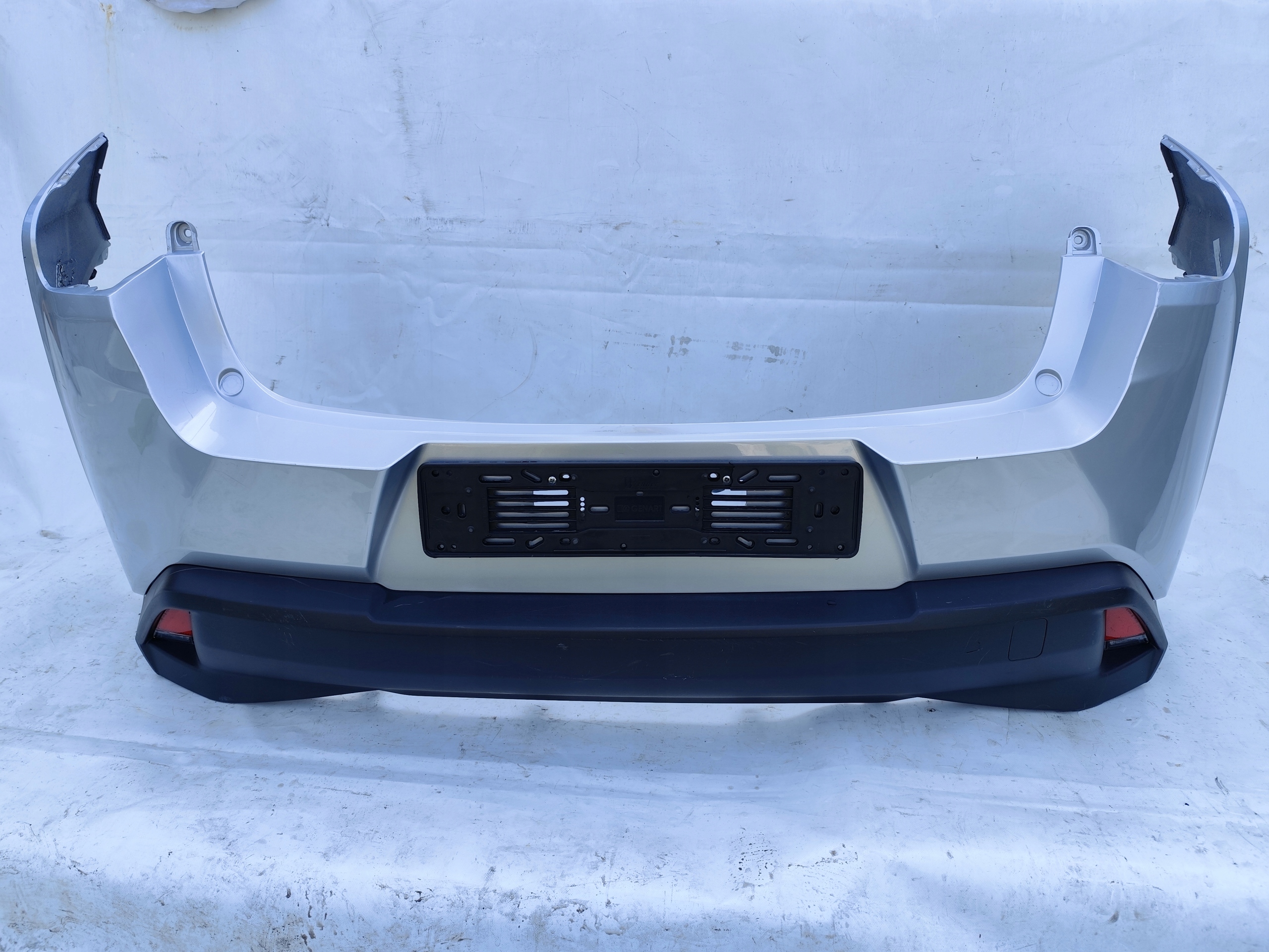 LEXUS UX lökhárító hátsó