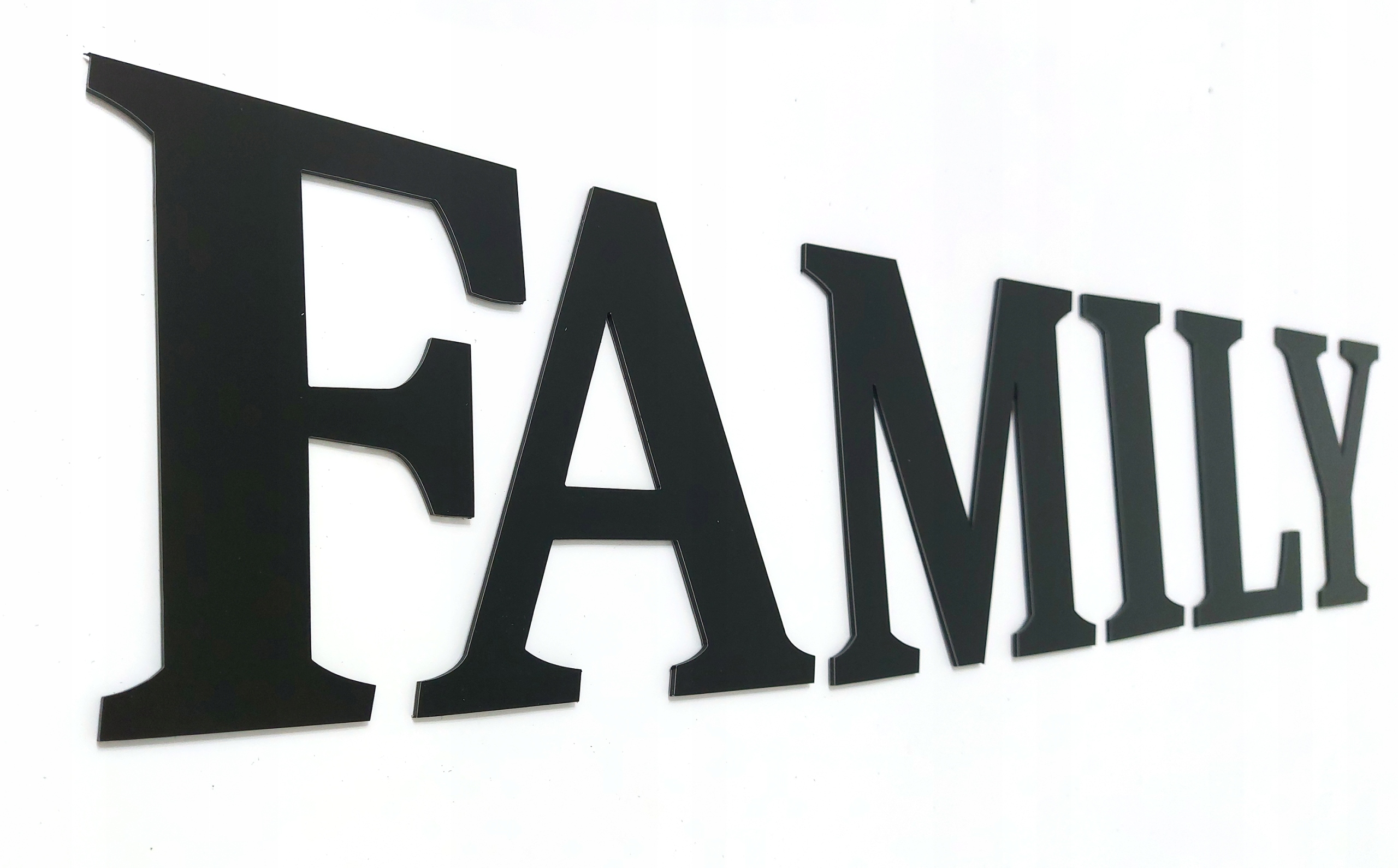 

Napis na ścianę 3D Litery Family 20x96cm