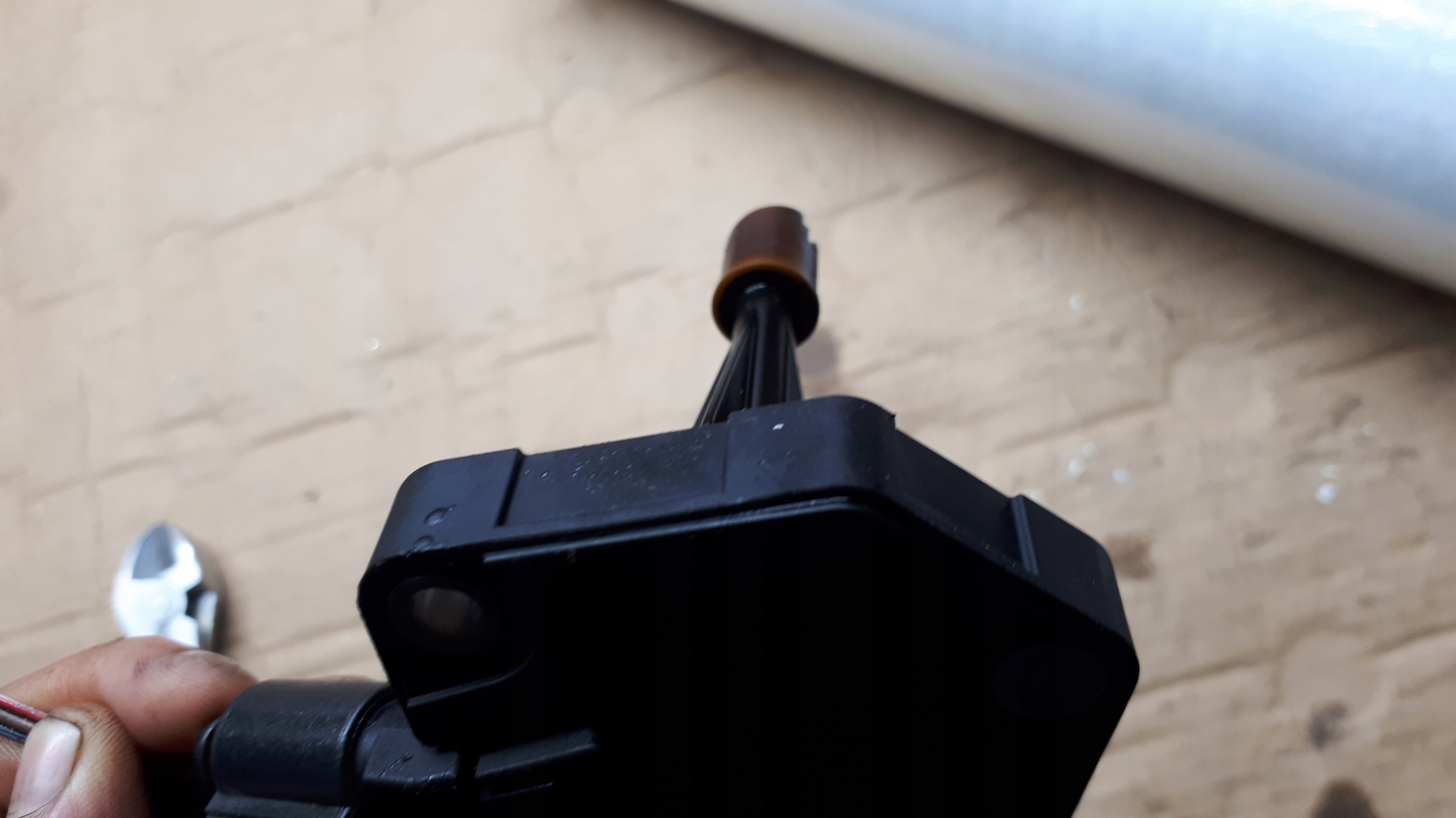 S4 B8 LIFT Sensor oil 3.0 TFSI S5 SQ5 A6 C7 A7