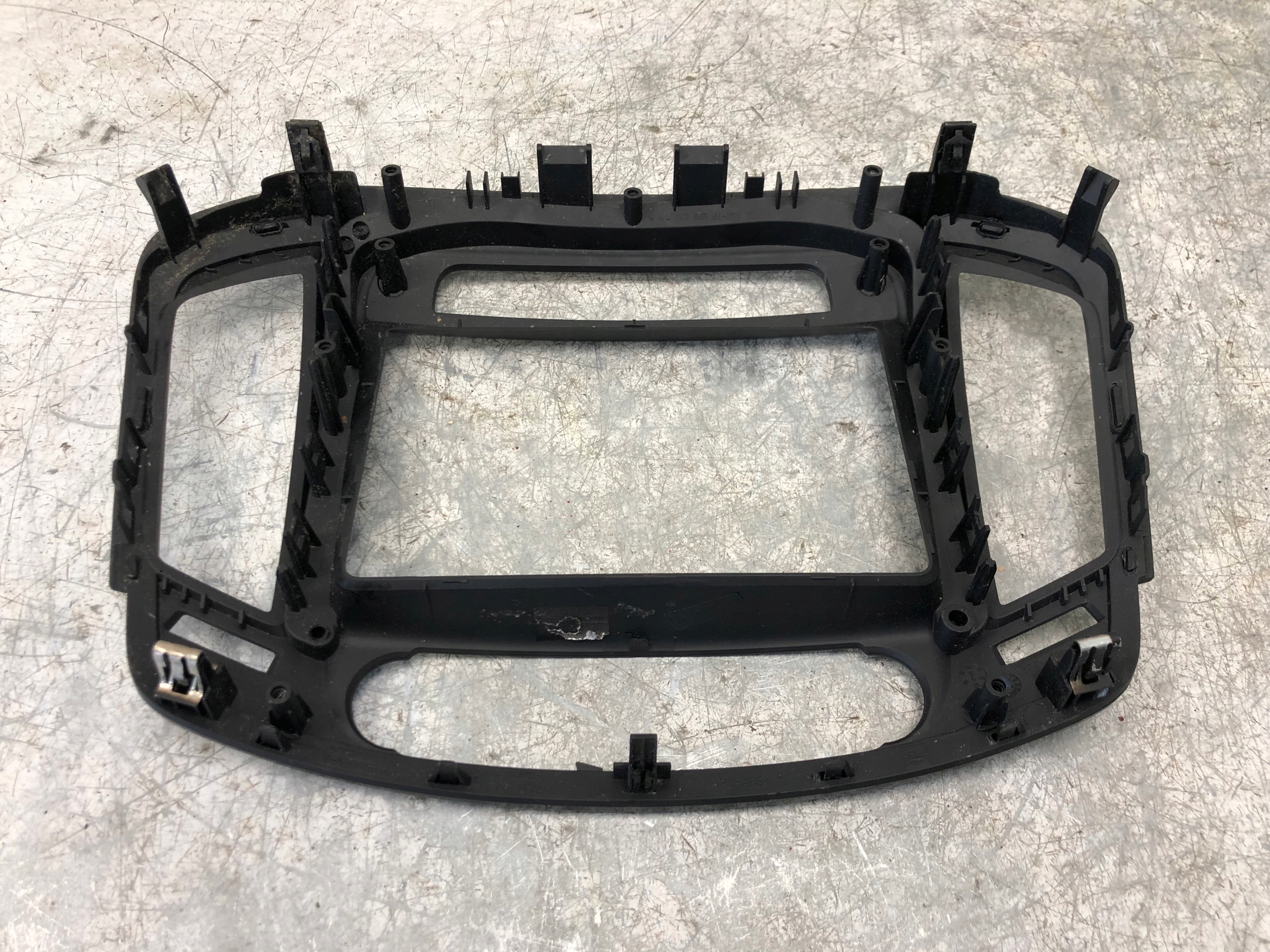 châssis couverture radio navigation OPEL INSIGNIA