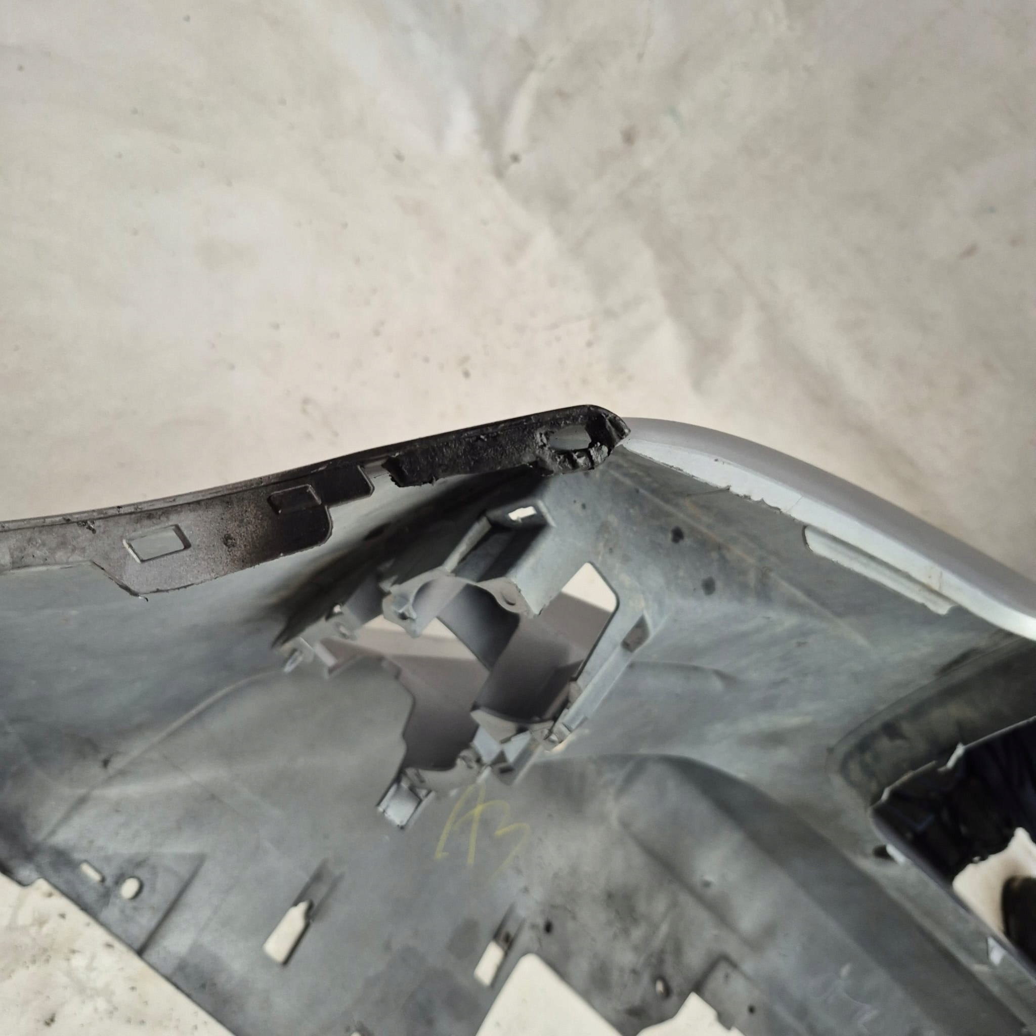 ISUZU D MAX D-MAX III 3 20- bumper front front PDC