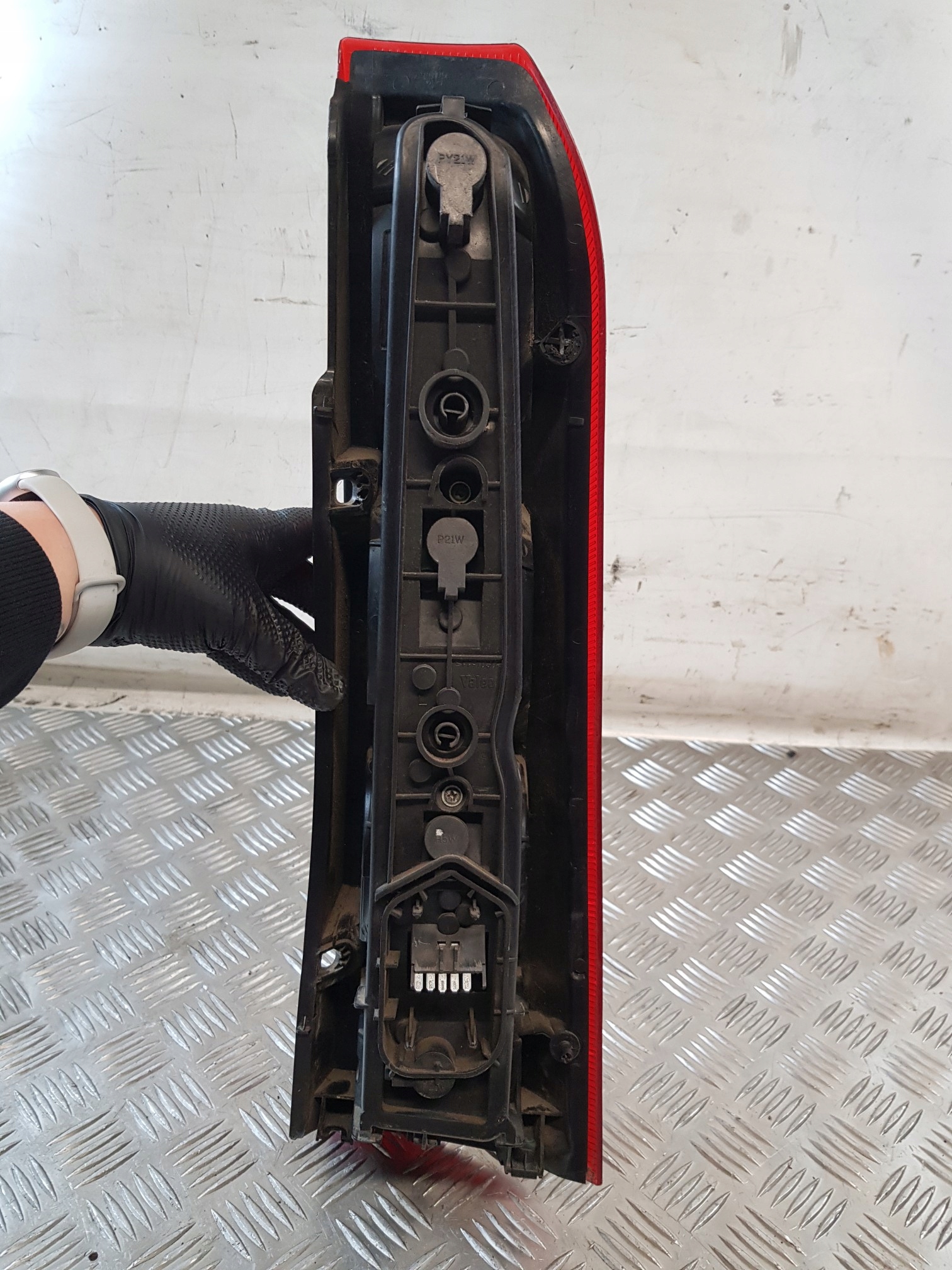 light left rear part 13203393 + insert OPEL MERIVA A 05R- EU