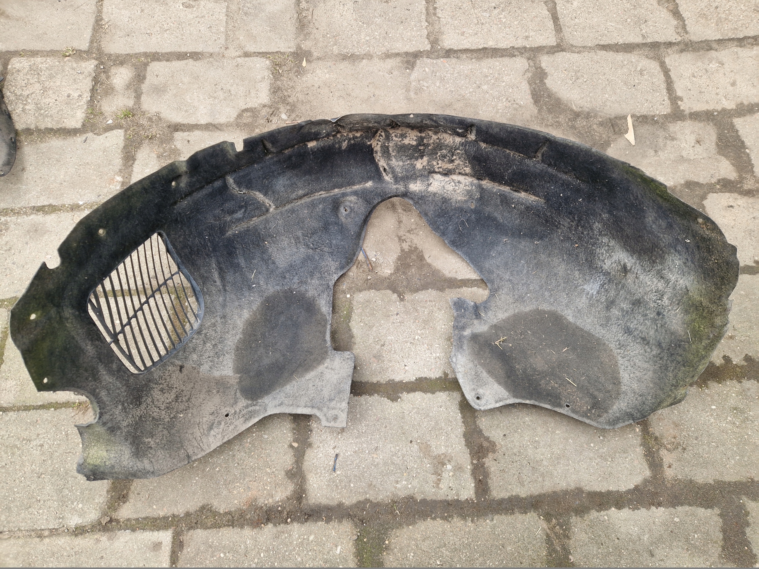 AUDI Q7 4L mudguard left front front 4L0809961E