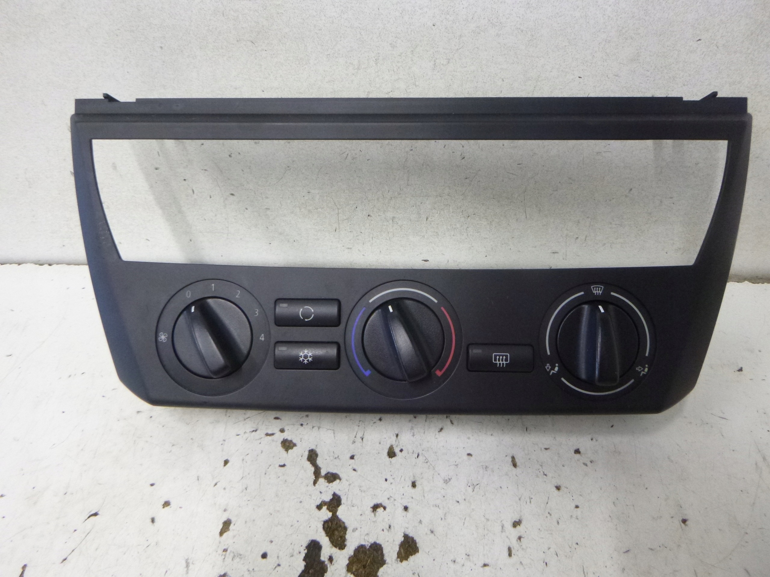 Unite commande clima Bouches buses BMW X3 E83 Lift 2008r. 64113420905