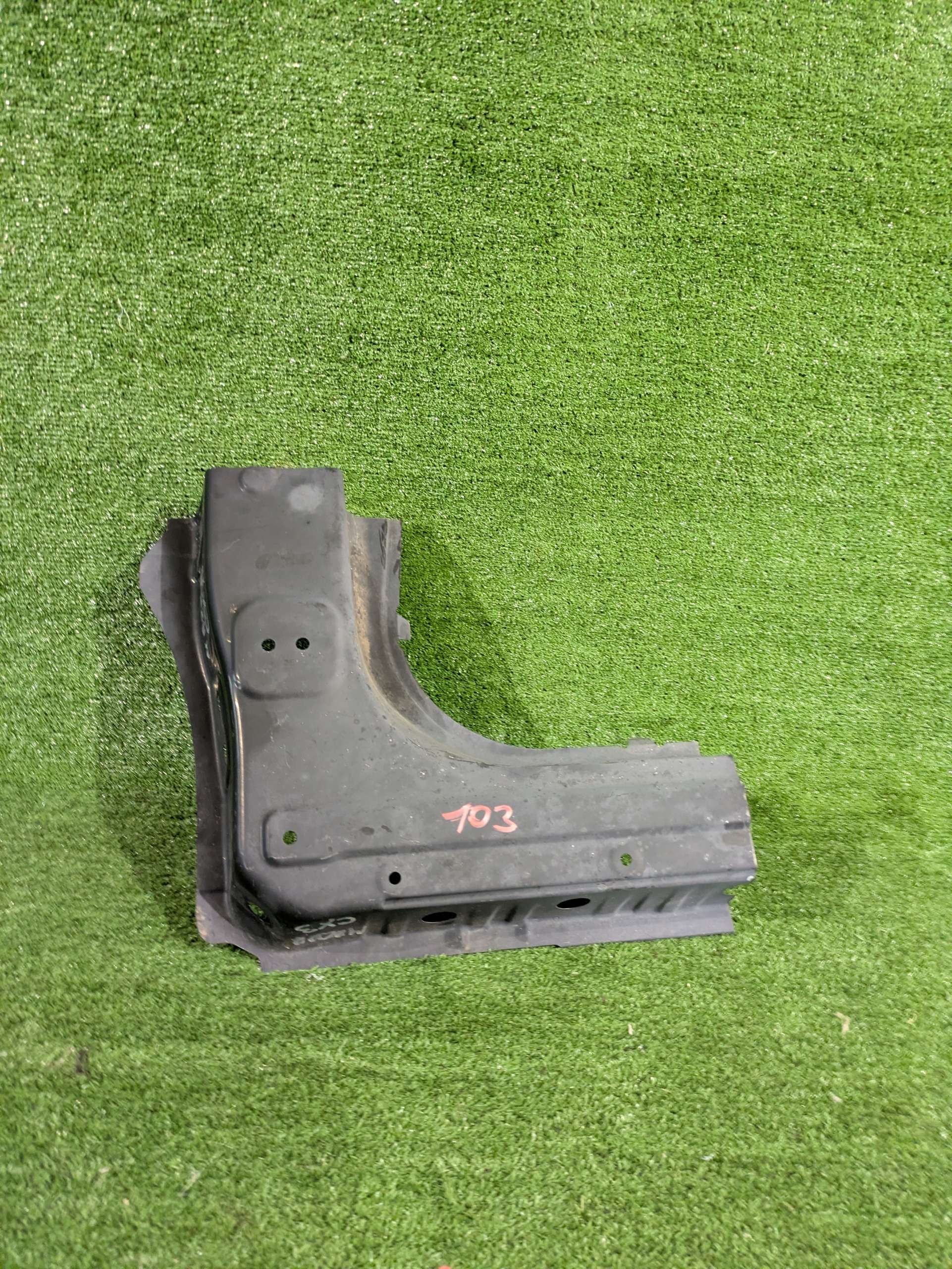 threshold pillar left MAZDA CX-3 NR.103