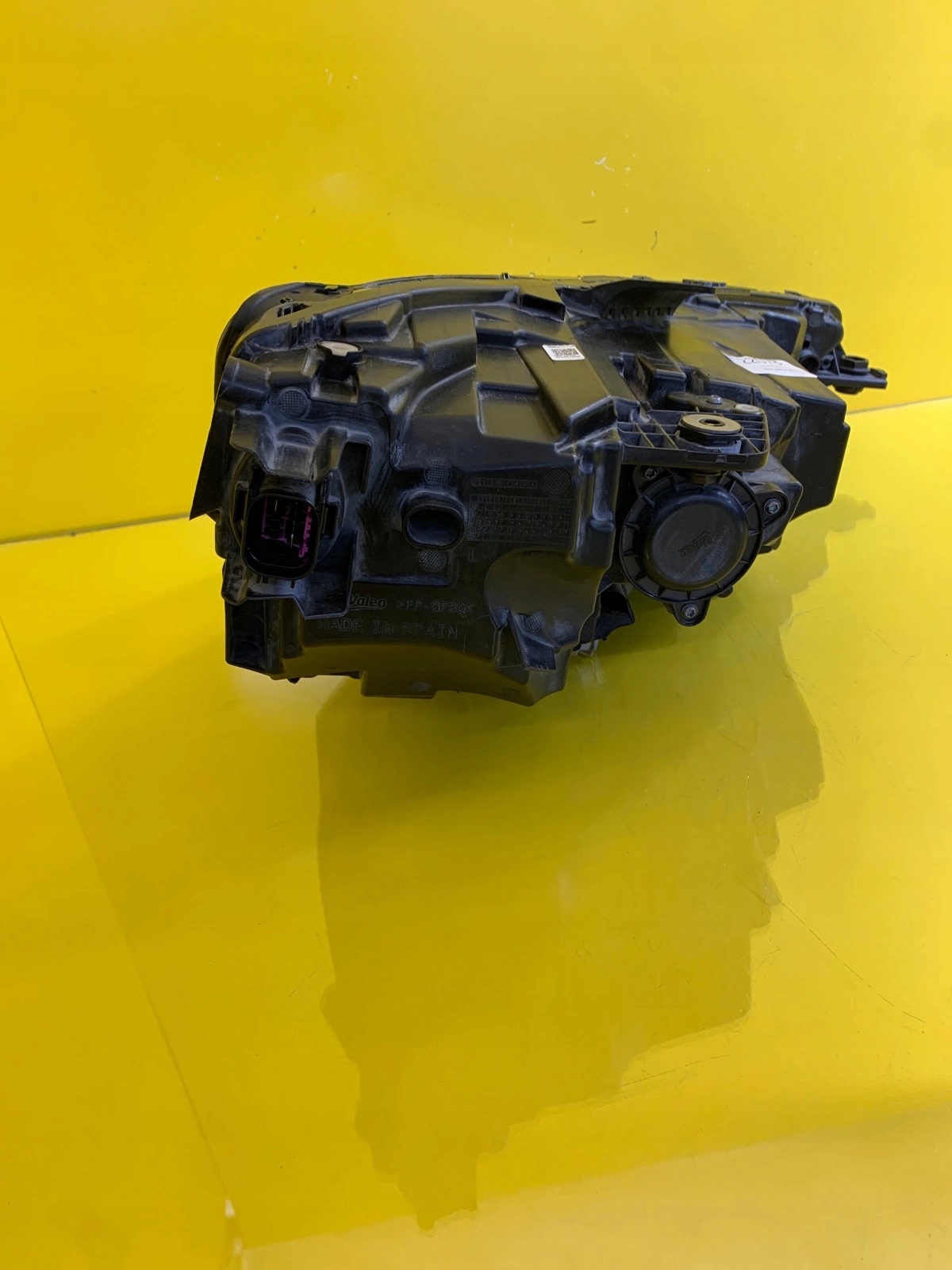 light left Audi A3 8Y Full Led 8Y0941033