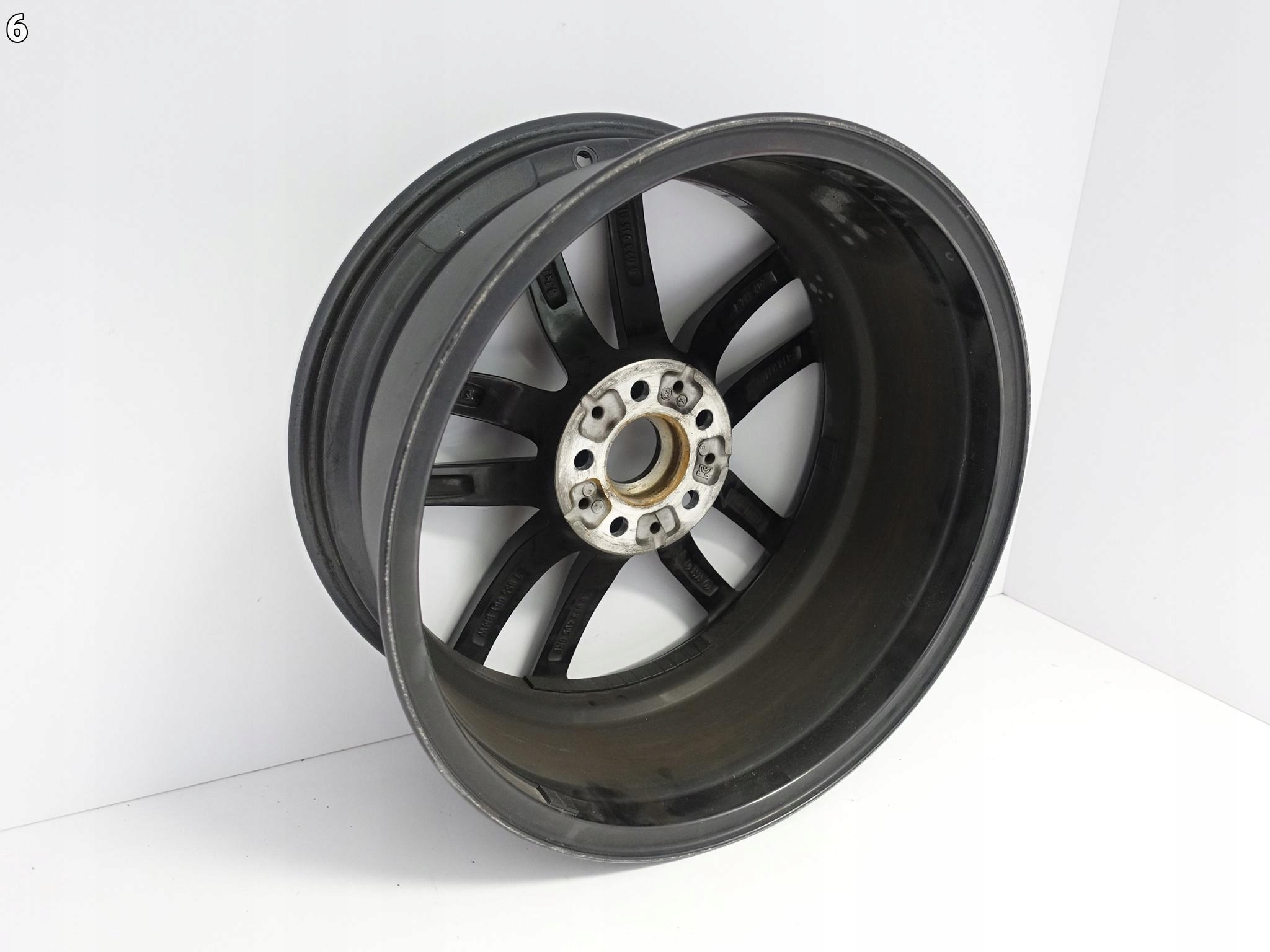 BMW 5 G30 G31 m-packet 8Jx18 IS30 5x112 disk