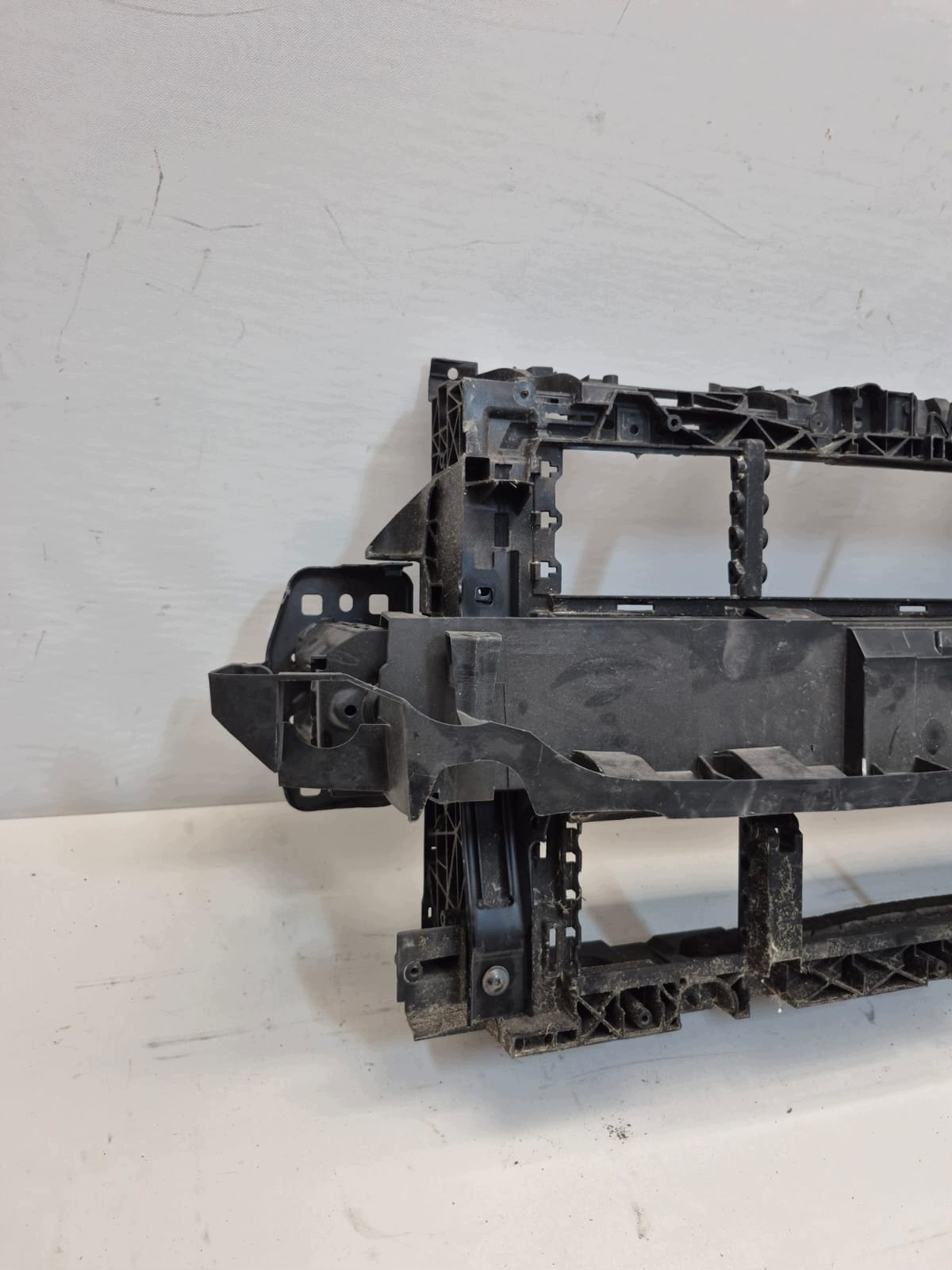 FORD FIESTA VIII 8 MK8 16-23 support panel for radiators pillar sider