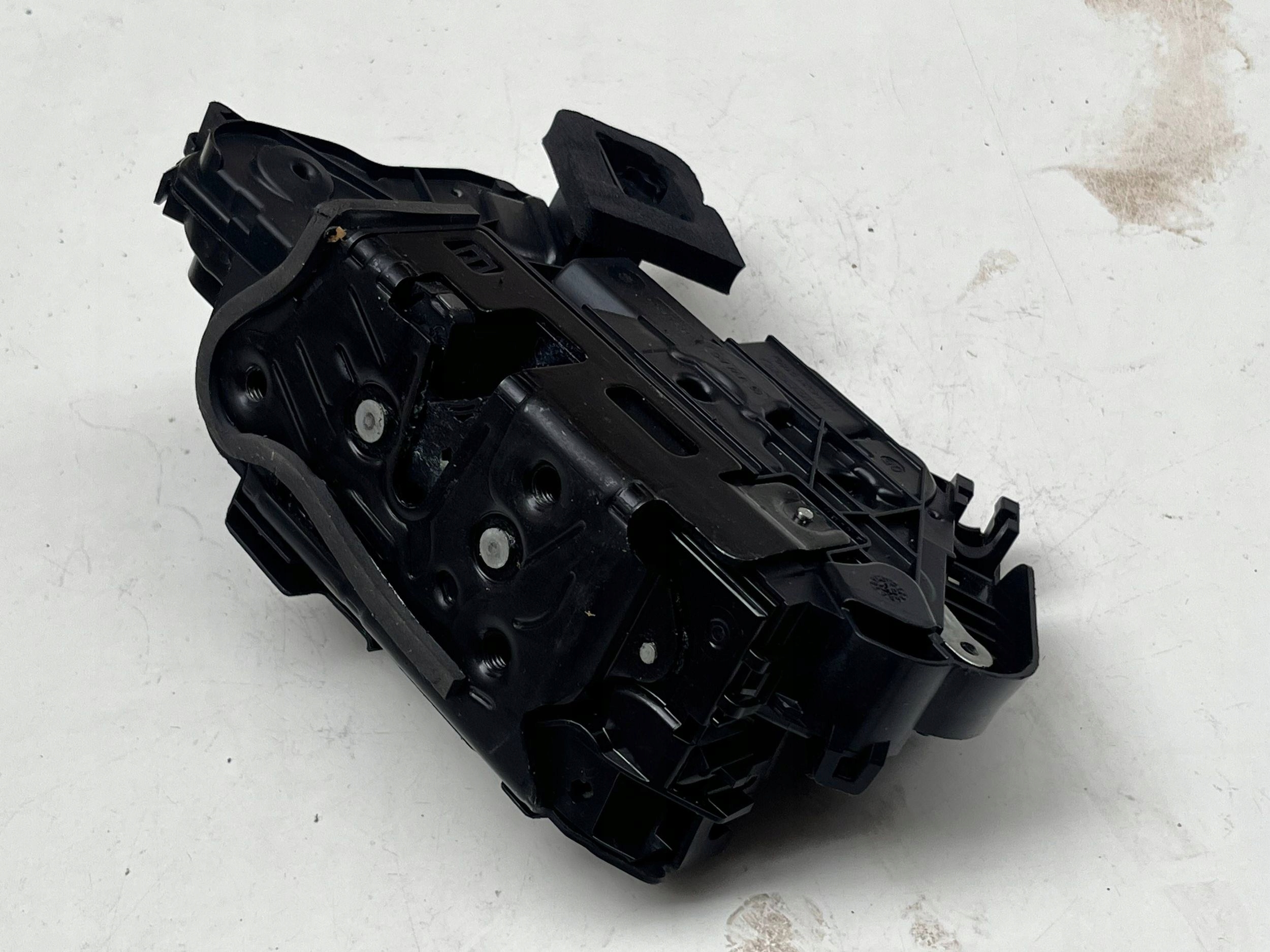VOLKSWAGEN SEAT SKODA lock door left front 5TB837015C @M