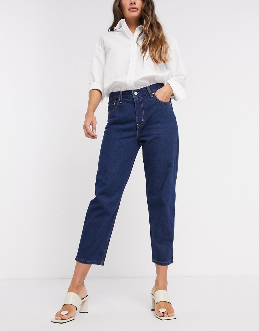 LEVI'S DŽÍNSOVÉ NOHAVICE MODRÉ 7/8 W23 1RNN