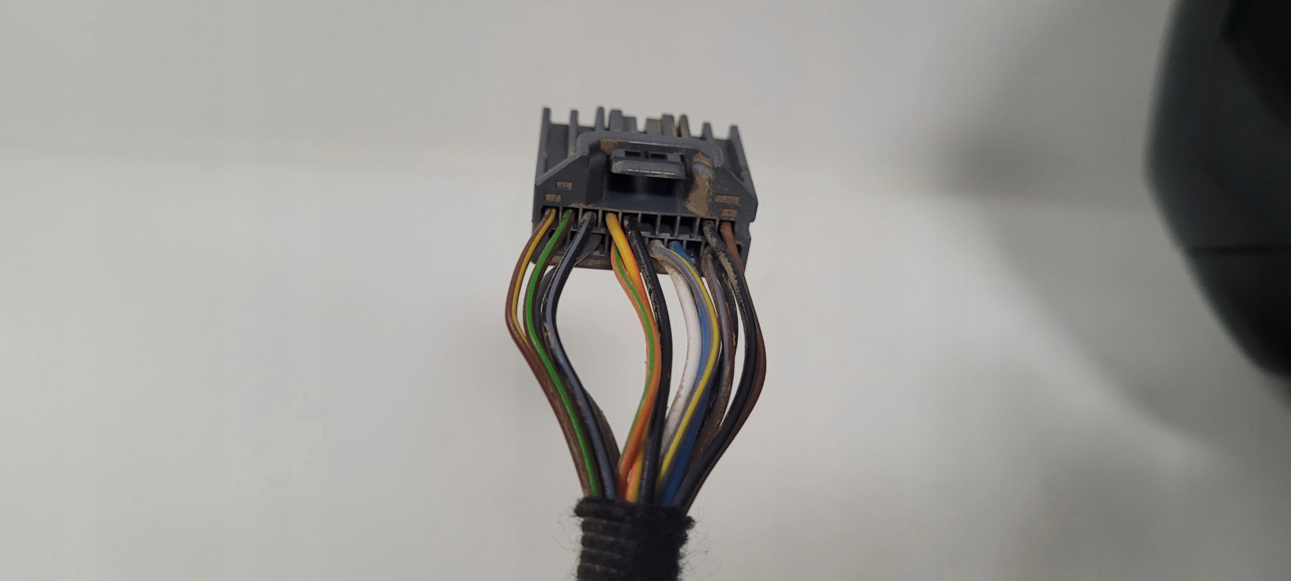 LUSTERKO PRAWE VOLVO V90 S90 16- 14 PIN EUROPA Wersja Europejska