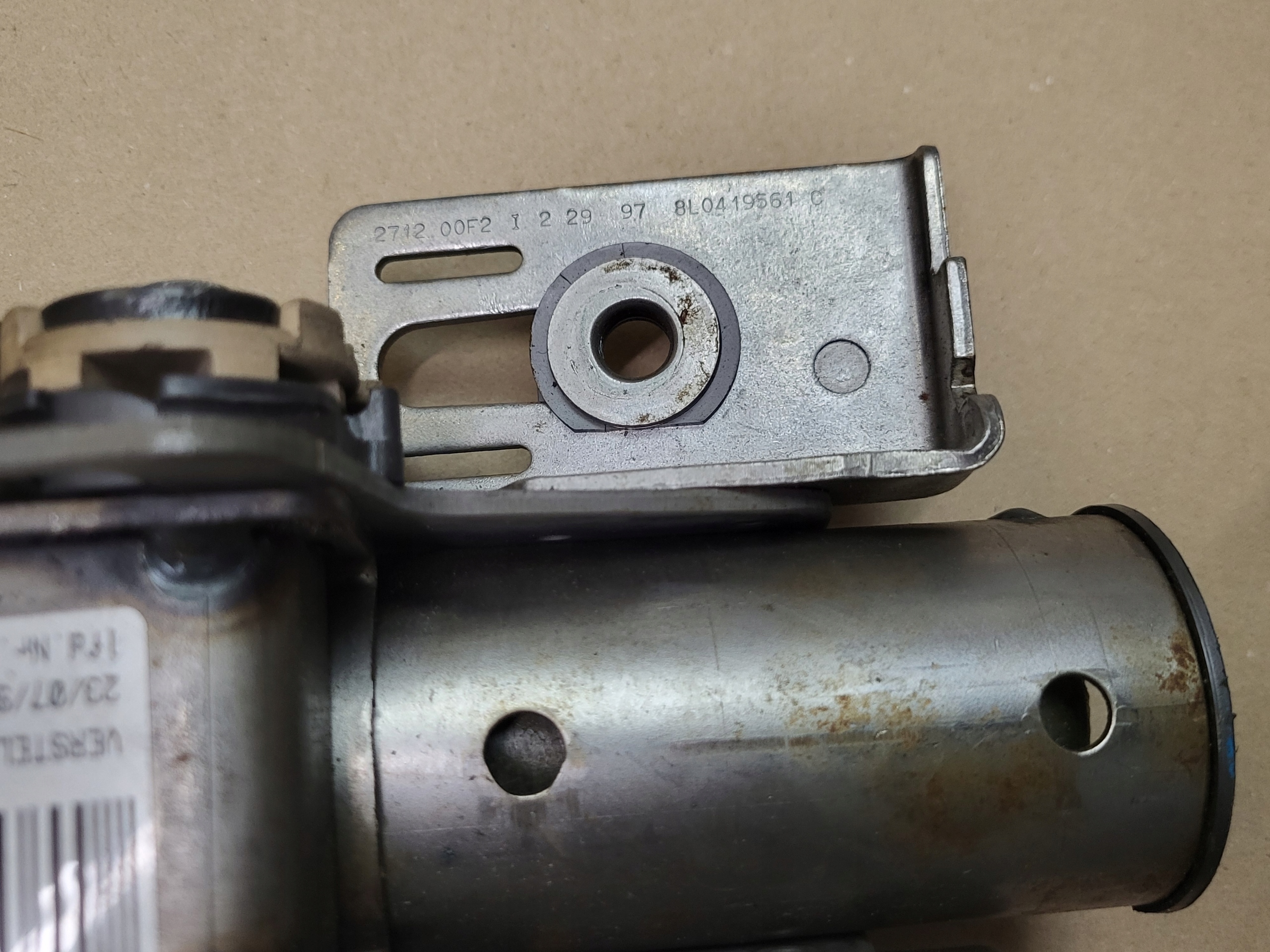 steering wheel rod part AUDI A3 8L OE EUROPA